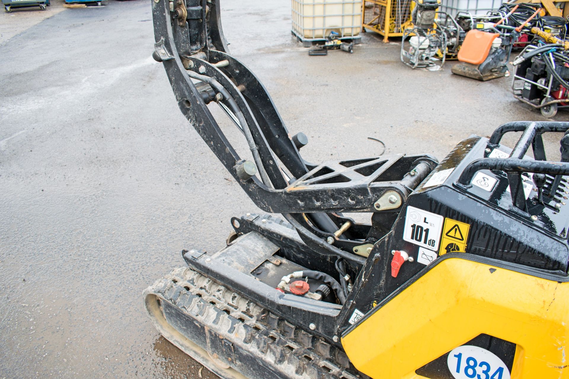 JCB HTD-5 diesel driven rubber tracked Hi-Tip pedestrian dumper Year: 2016 S/N: 1593644 1834 - Image 10 of 12