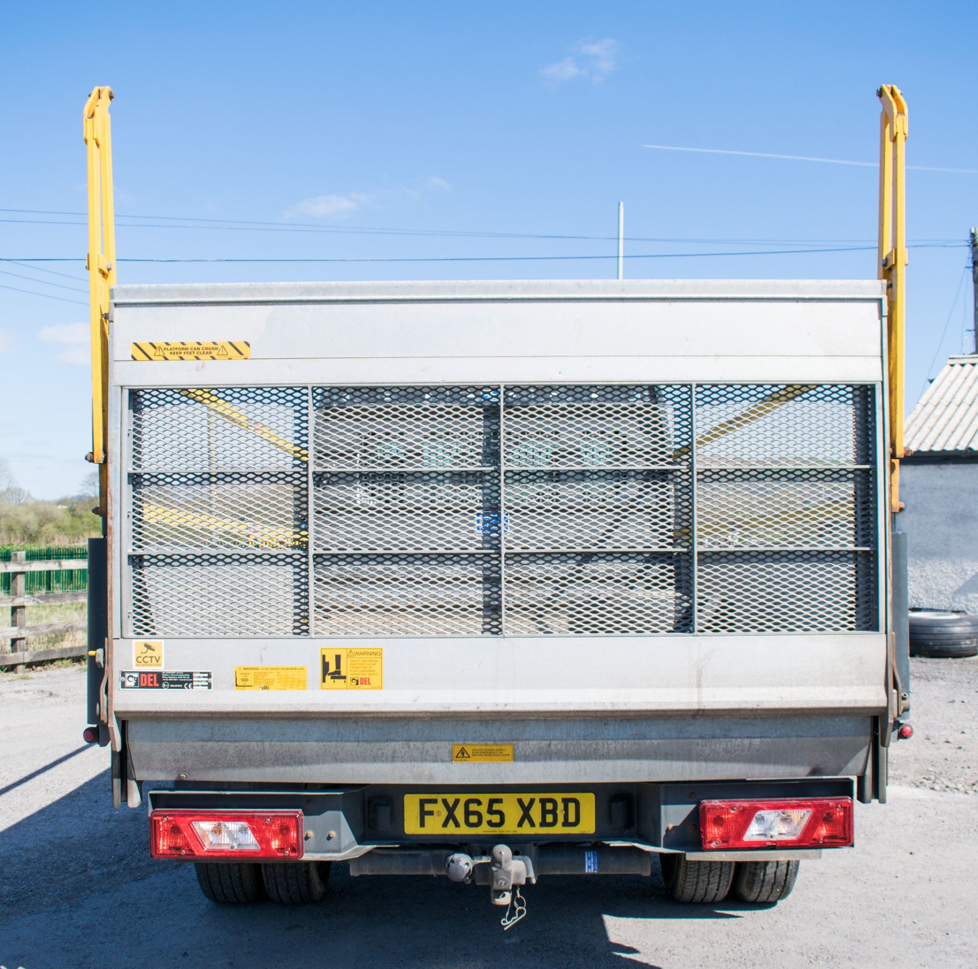 Ford Transit 350 LWD dropside lorry Registration Number: FX65 XBD Date of Registration: 01/12/2015 - Bild 6 aus 10