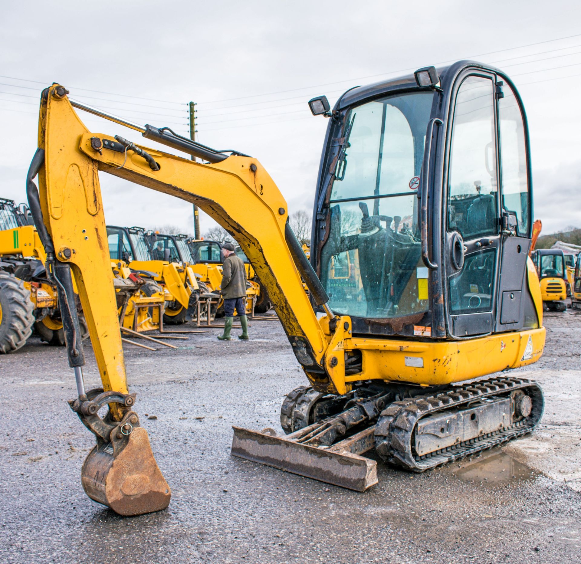 JCB 801.6 CTS 1.5 tonne rubber tracked mini excavator Year: 2013 S/N: 20171426 Recorded Hours: