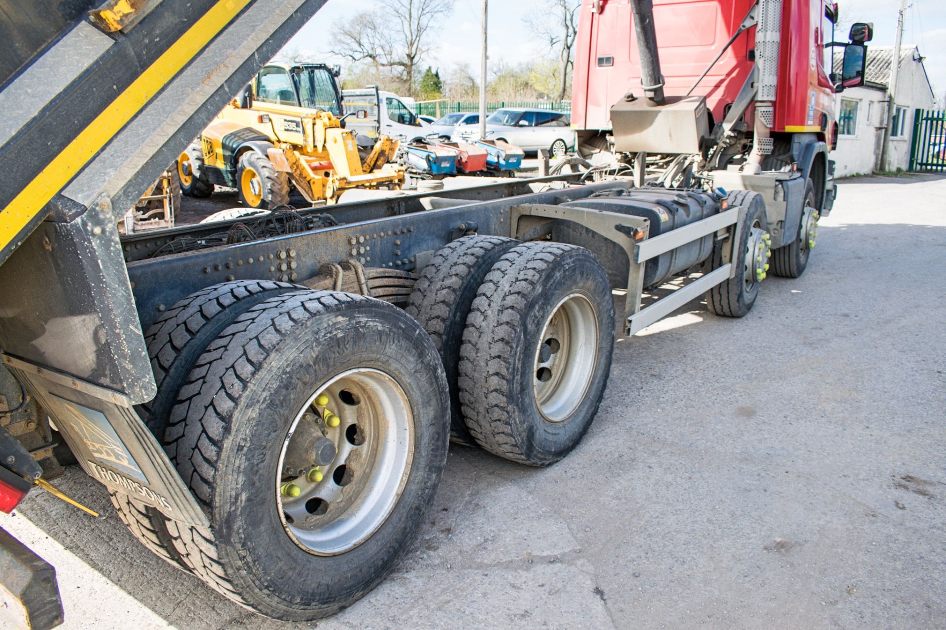 Scania P410 P-SRS C-Class 8 wheel 32 tonne tipper lorry Registration Number: WU67 KKX Date of - Bild 10 aus 12