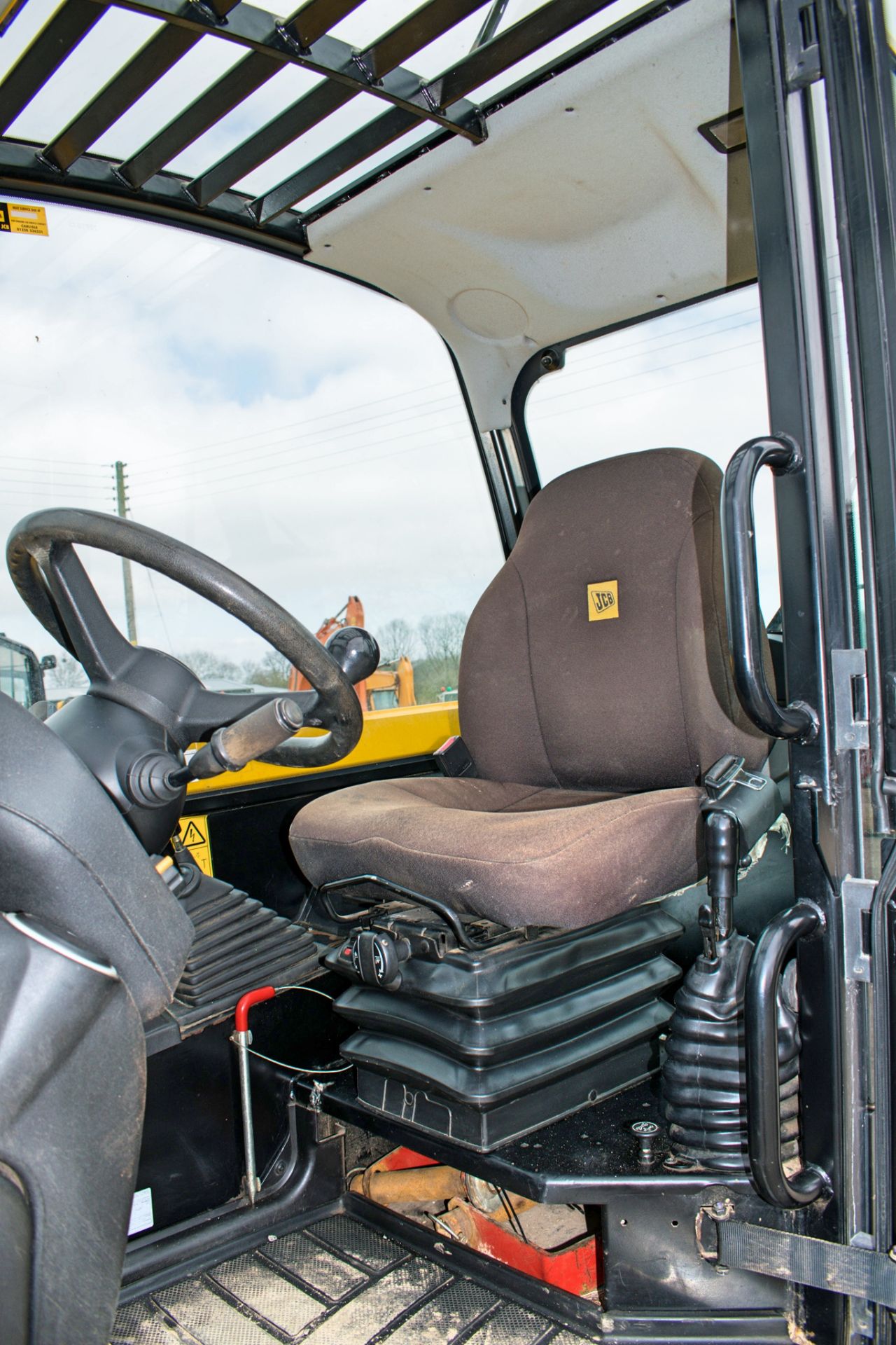 JCB 531-70 7 metre telescopic handler Year: 2014 S/N: 2182995 Recorded Hours: 1813 c/w turbo charged - Bild 12 aus 13