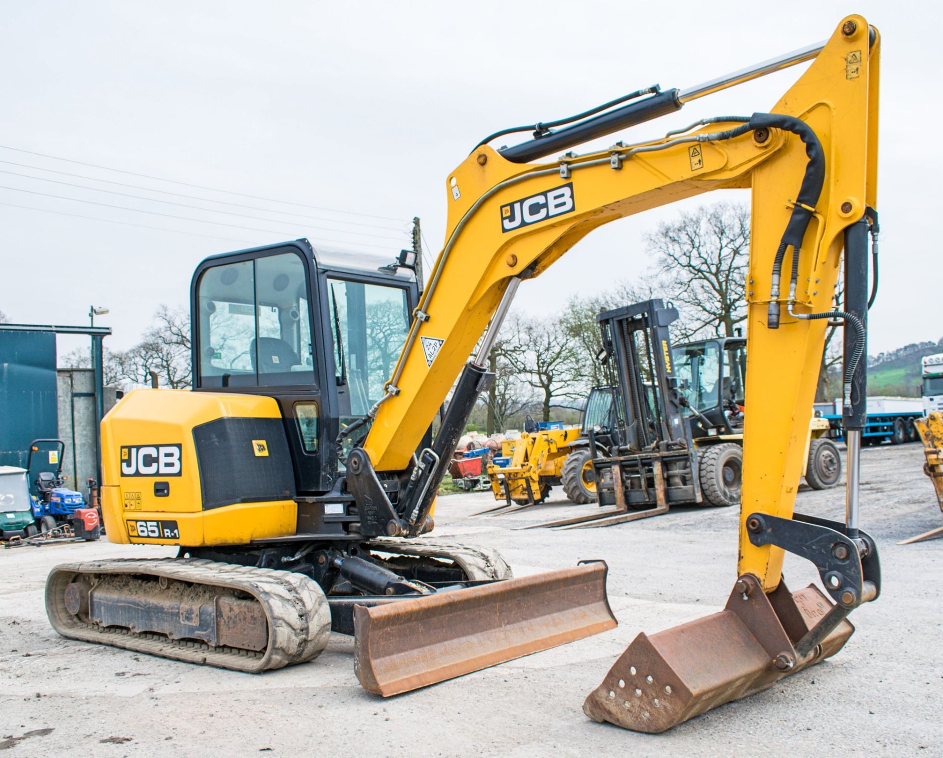 JCB 65R-1 6.5 tonne rubber tracked excavator Year: 2015 S/N: 1913919 Recorded Hours: 1886 blade, - Bild 2 aus 12