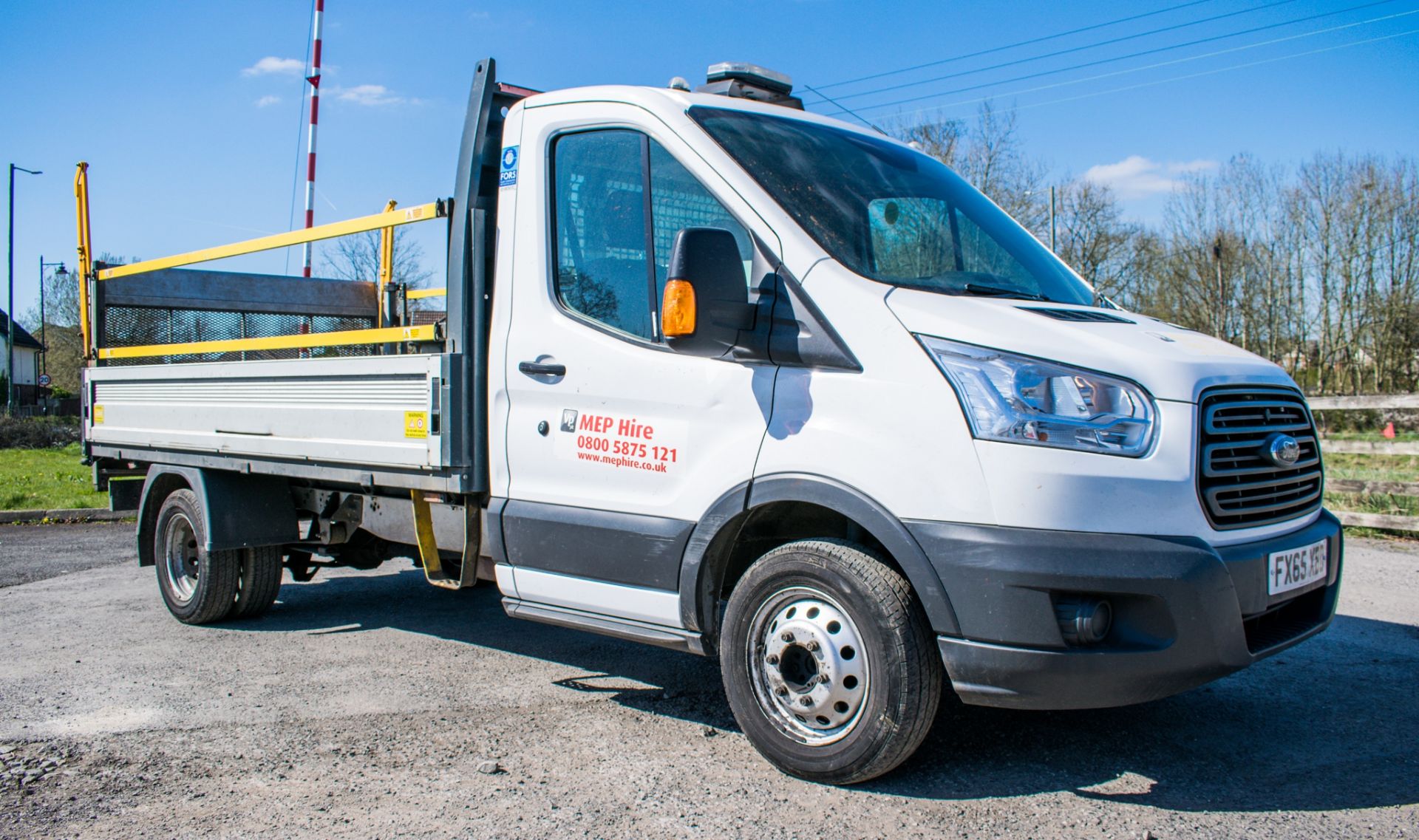 Ford Transit 350 LWD dropside lorry Registration Number: FX65 XBD Date of Registration: 01/12/2015 - Image 2 of 10