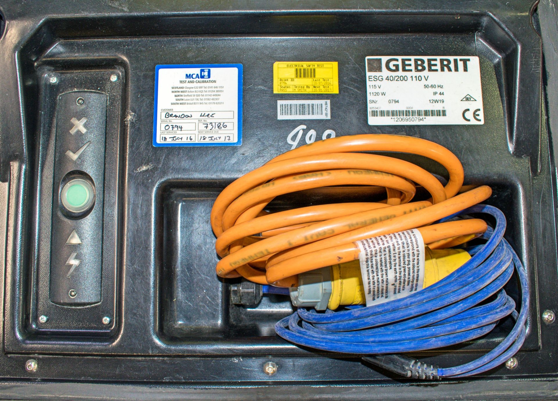 Geberit 110v pipe welder c/w carry case