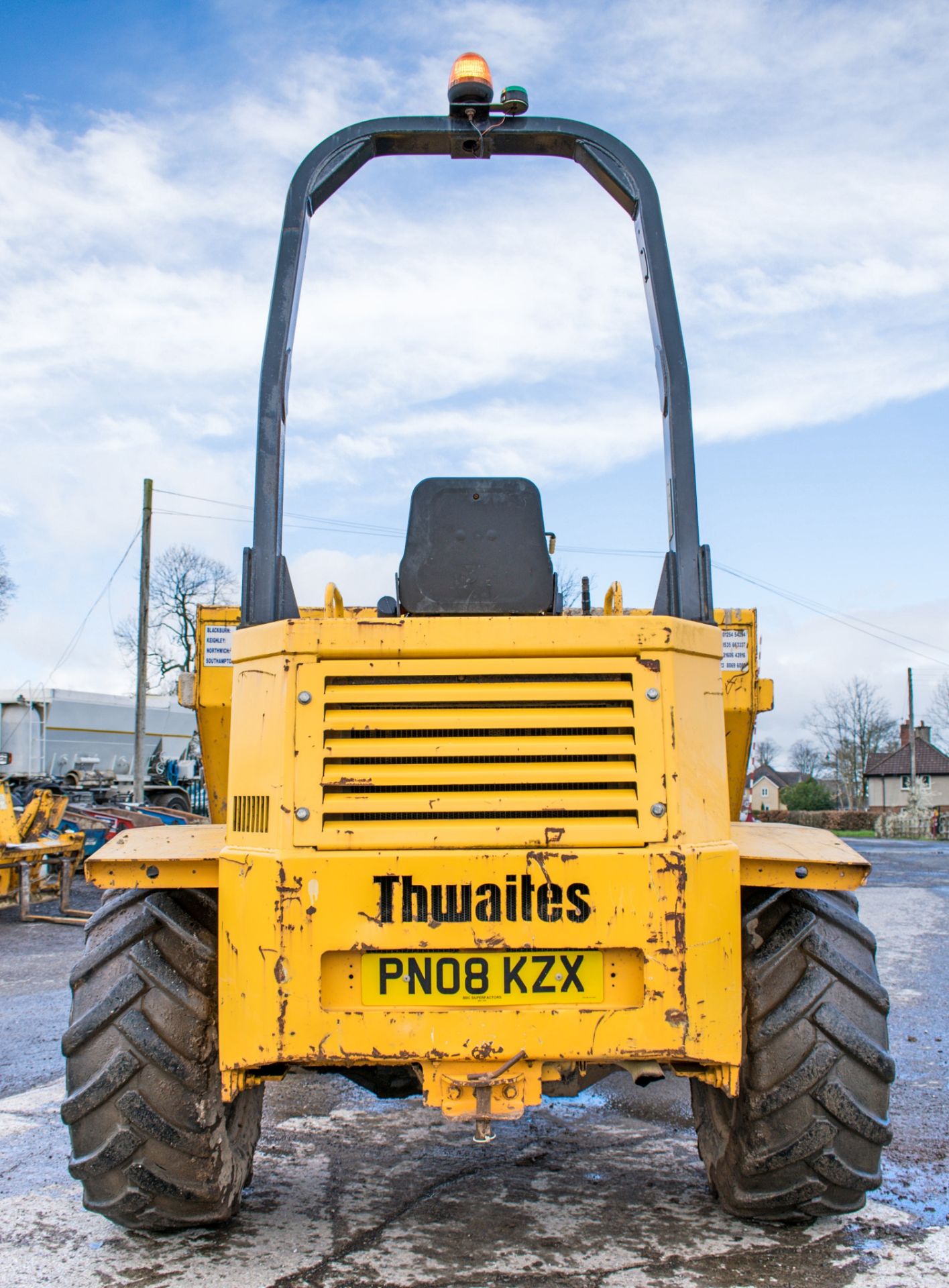 Thwaites 6 tonne straight skip dumper - Image 6 of 13