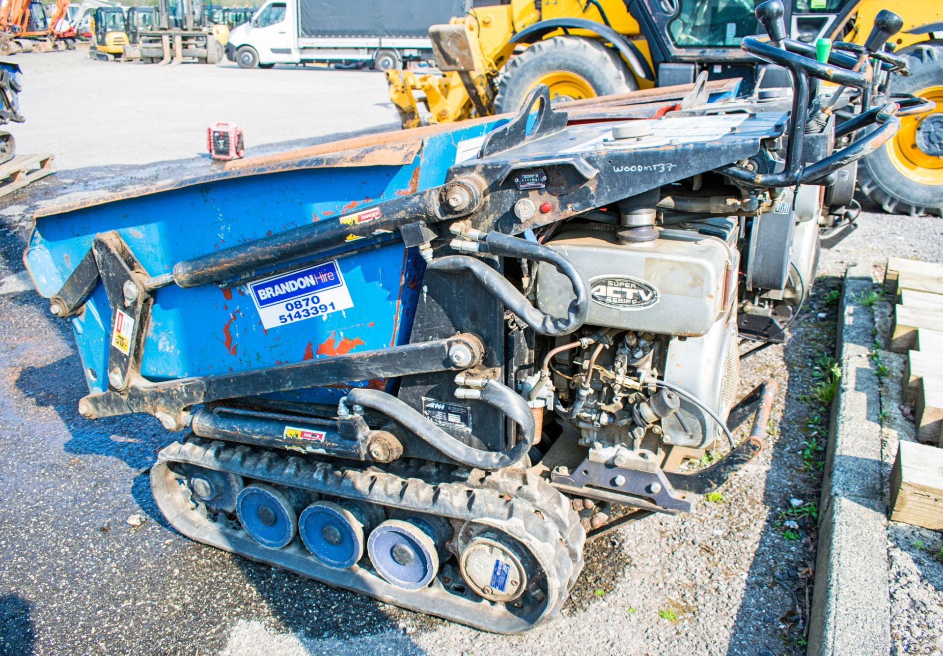 TCP HT500 diesel driven rubber tracked hi-tip pedestrian dumper Year: 2004 S/N: HTB1652 Recorded - Image 3 of 7