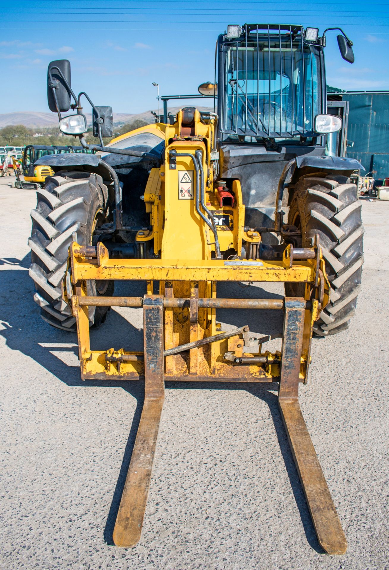 JCB 535-95 9.5 metre telescopic handler Year: 2013 S/N: 2174427 Recorded Hours: 6445 c/w turbo - Image 5 of 13