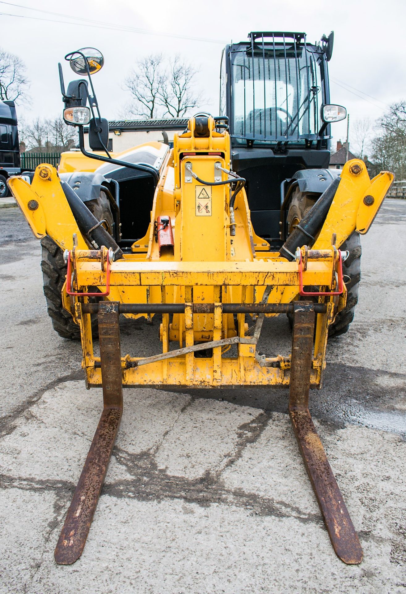 JCB 535-125 Hi-Viz 12.5 metre telescopic handler Year: 2015 S/N: 2345430 Recorded Hours: 1919 c/w - Bild 5 aus 14