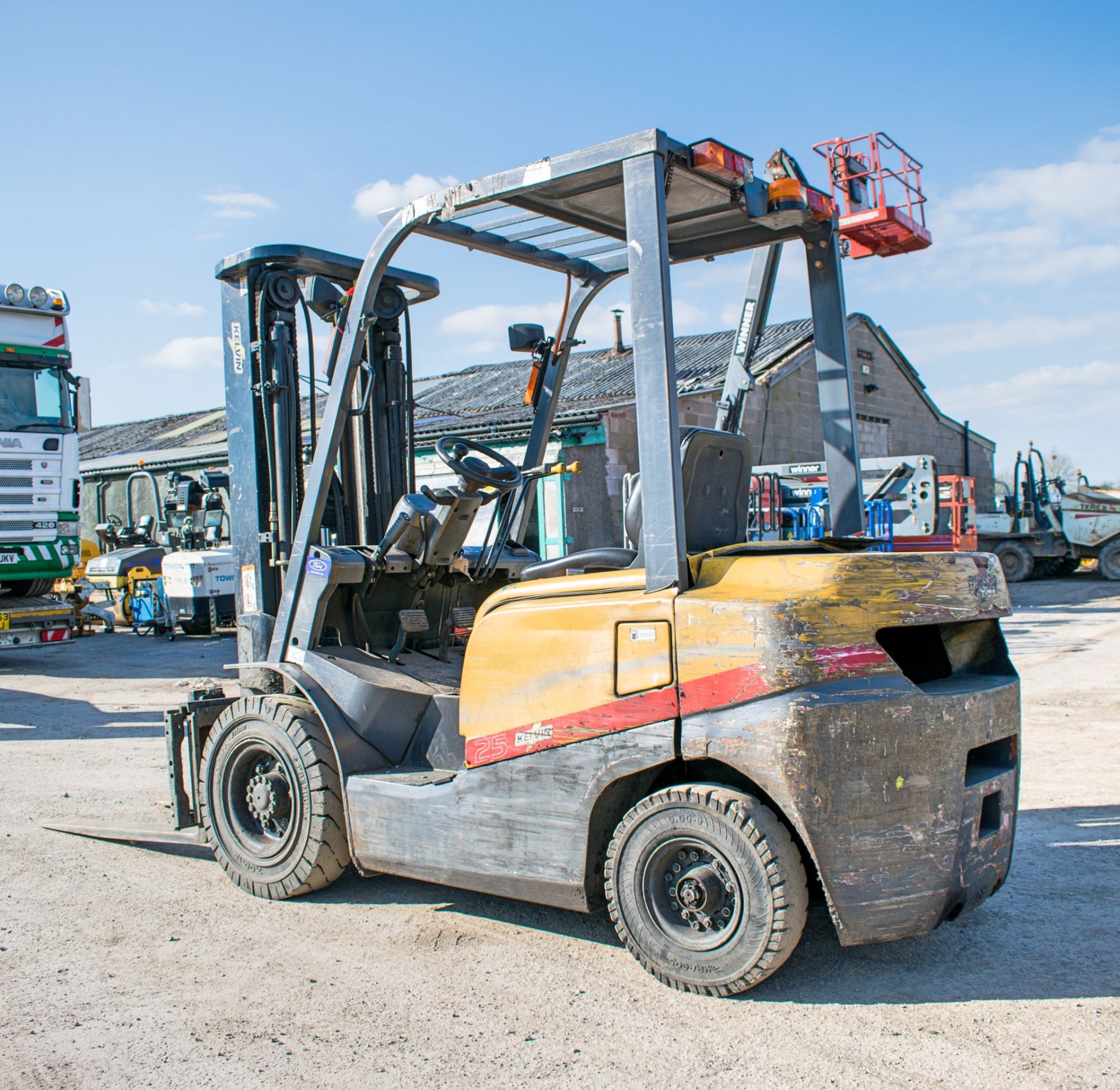 Kelvin FO25T diesel driven fork lift truck Year: 2013 S/N: 00039 Recorded Hours: 8138 - Image 3 of 8