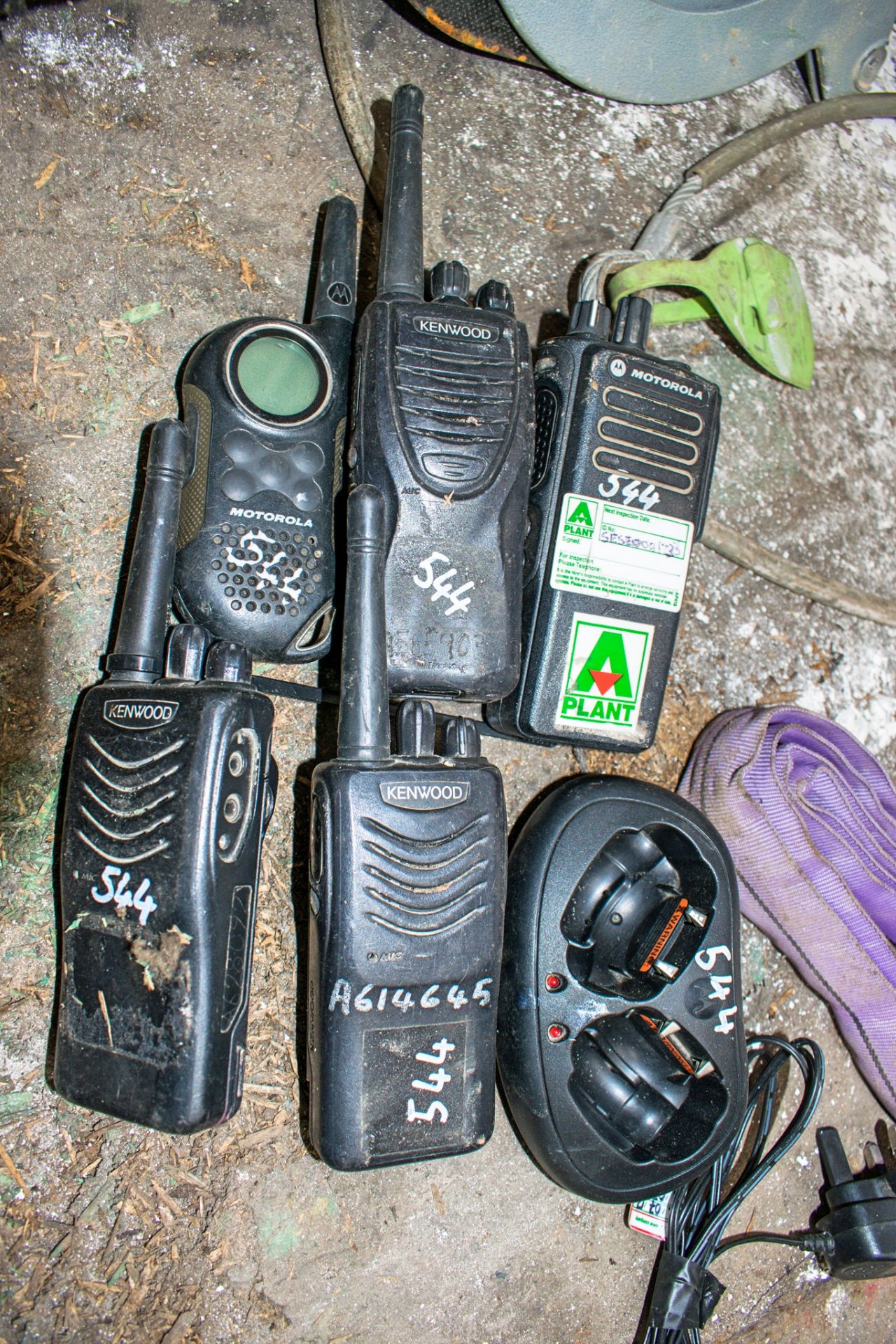 5 - various 2-way radios A596593/A628092/A614645/E0081733/A565903