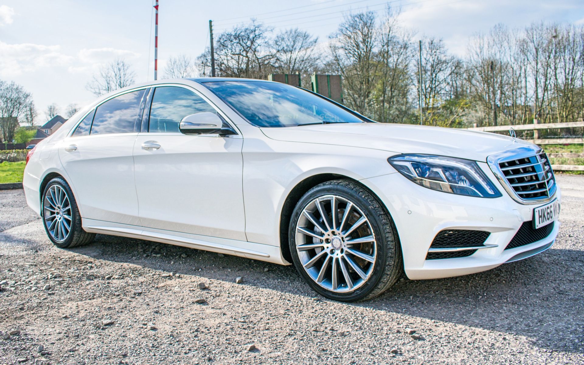 Mercedes Benz S350D L Executive Premium AMG Line 4 door saloon car - Image 2 of 13