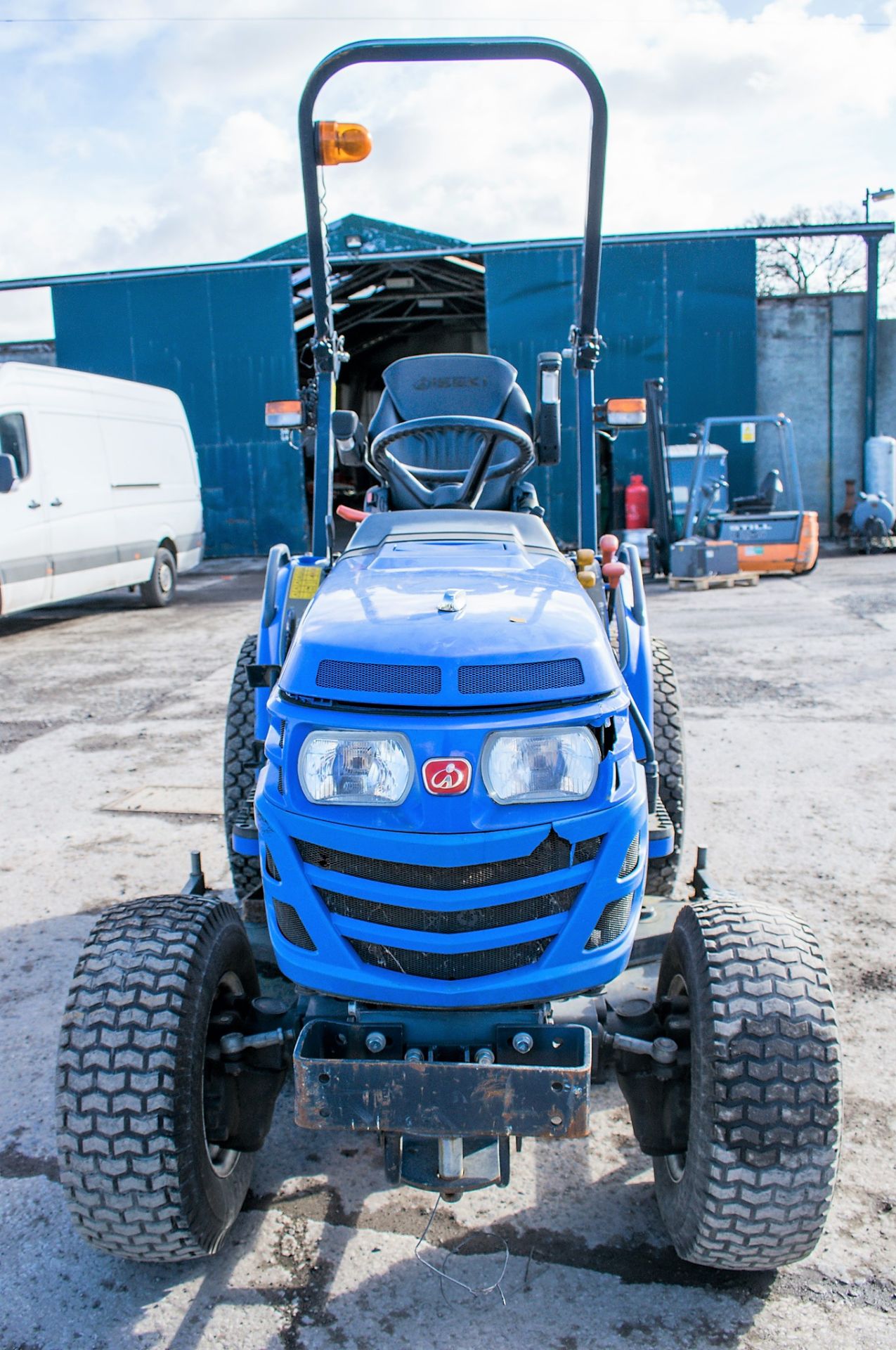 Iseki TN3265 diesel driven hydrostatic 4WD compact tractor Year: 2012 S/N: 000770 Recorded Hours: - Image 5 of 12