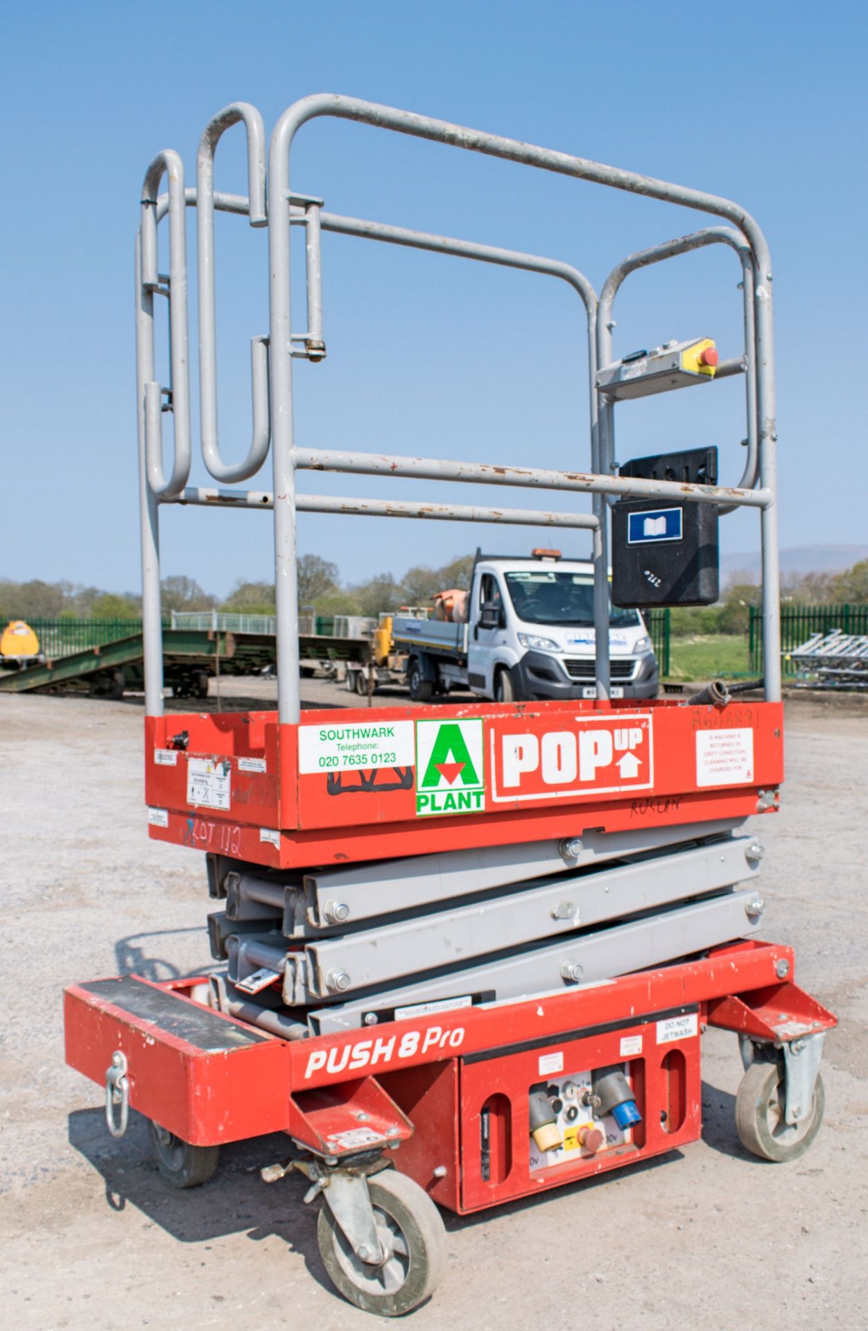 Push 8 Pro battery electric scissor lift Year: 2013 A60889 - Image 3 of 4