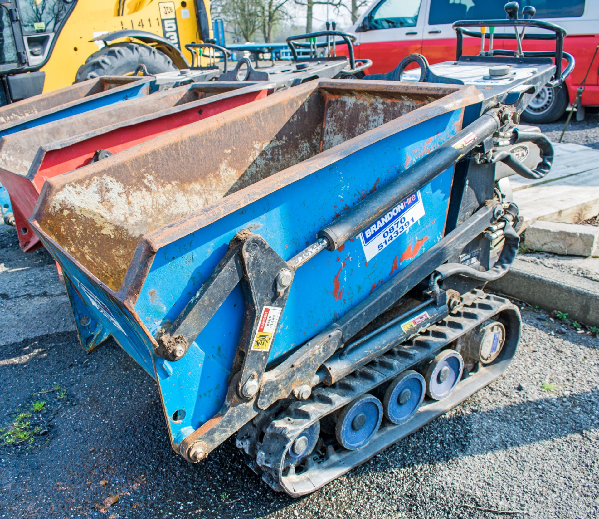 TCP HT500 diesel driven rubber tracked hi-tip pedestrian dumper Year: 2004 S/N: HTB1652 Recorded