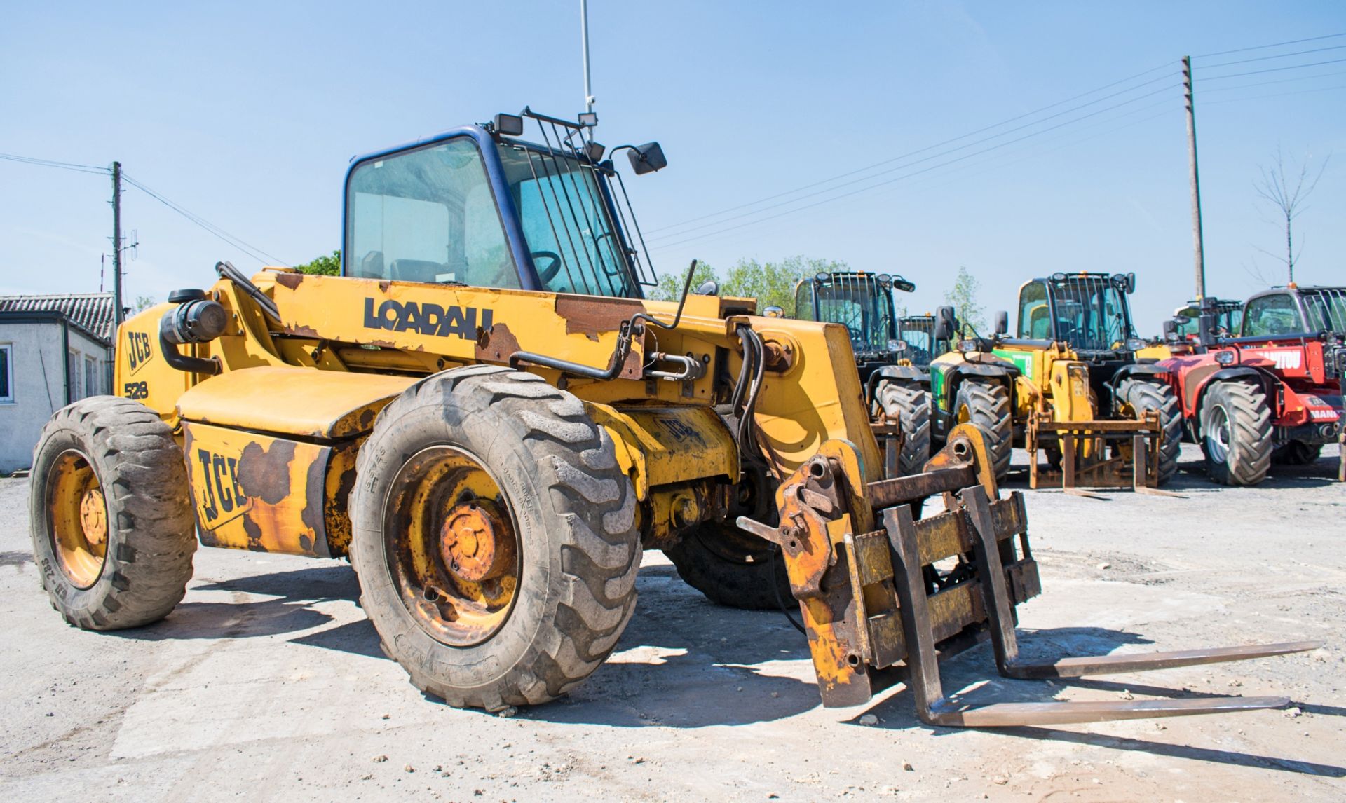 JCB 528 - 70 7 metre telehandler Year: 2001 S/N: 0797048 Rec Hours: 6759 - Image 2 of 16