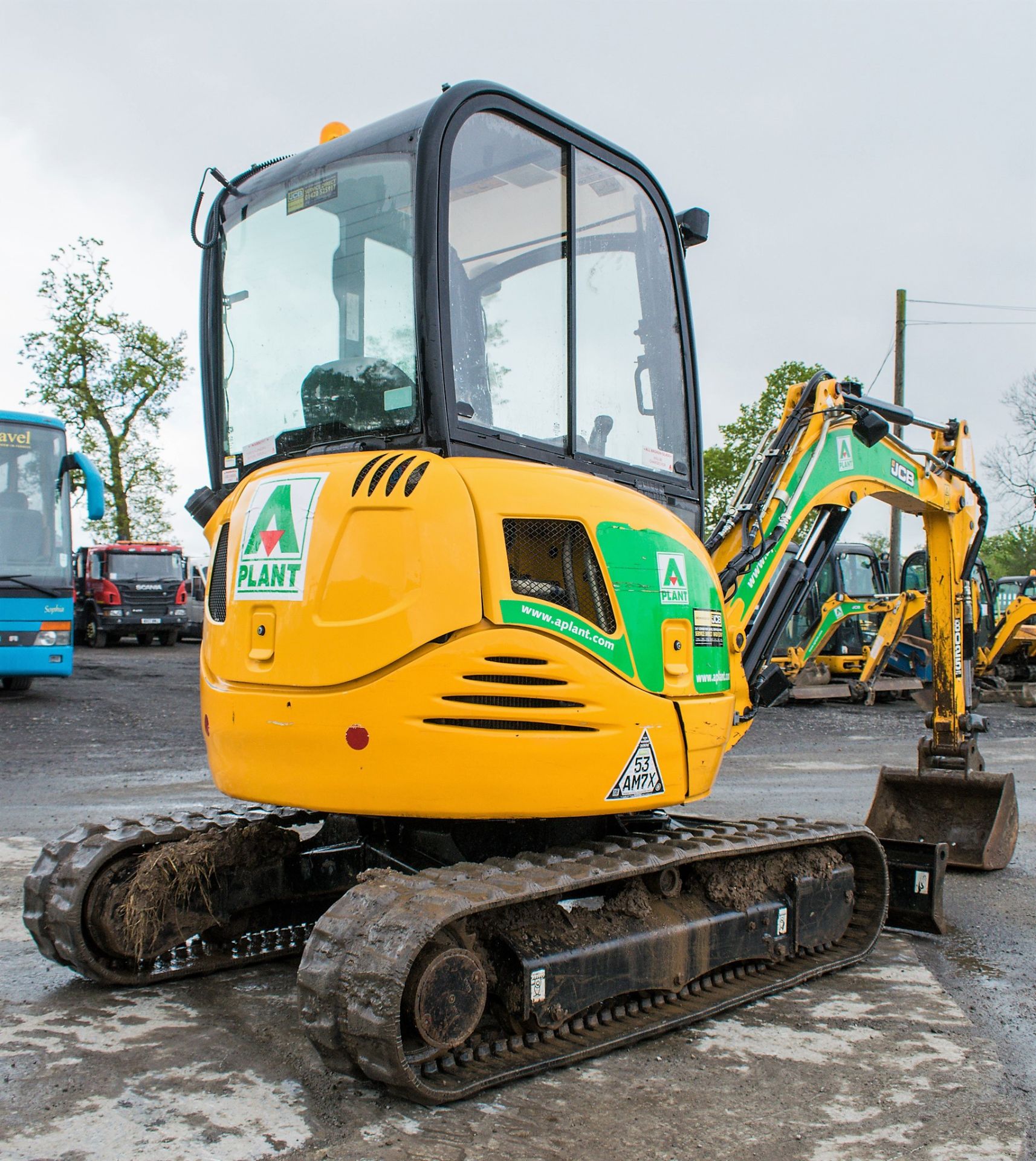 JCB 8025 ZTS 2.5 tonne rubber tracked mini excavator Year: 2015 S/N: 2226986 Recorded Hours: - Image 4 of 12