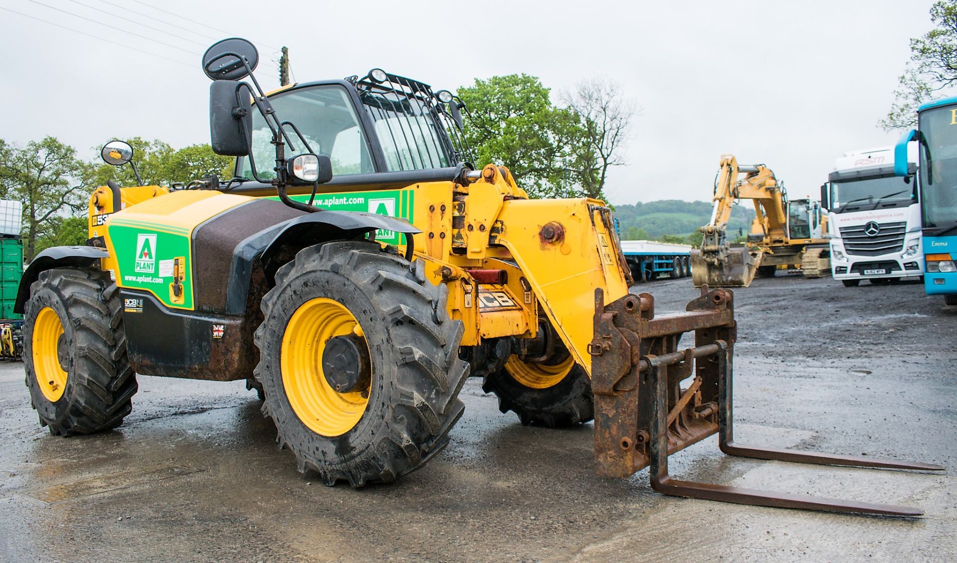 JCB 535-95 9.5 metre telescopic handler Year: 2013 S/N: 2180457 Recorded Hours: 1251 c/w rear camera - Image 3 of 13