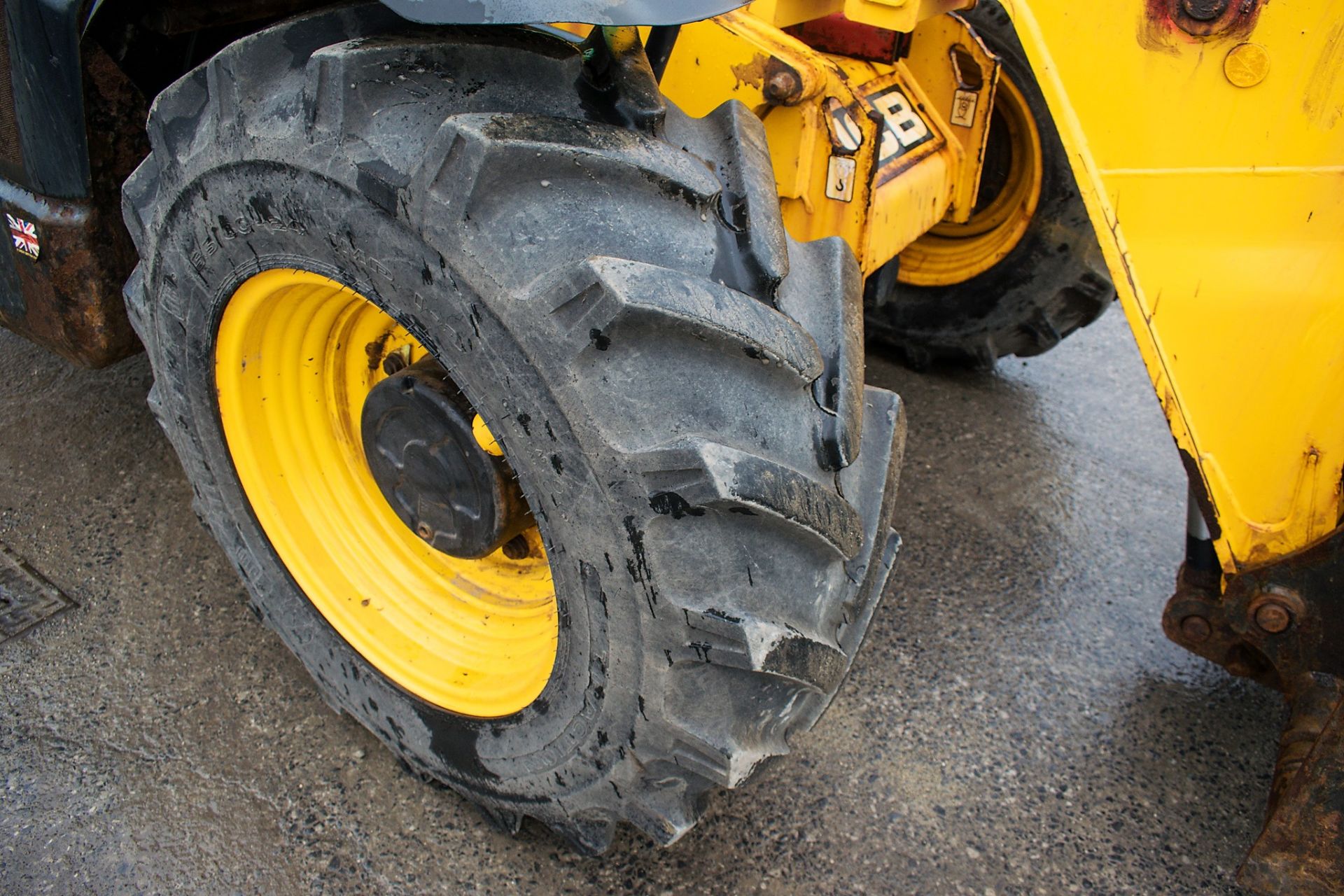 JCB 535-95 9.5 metre telescopic handler Year: 2013 S/N: 2180457 Recorded Hours: 1251 c/w rear camera - Image 10 of 13