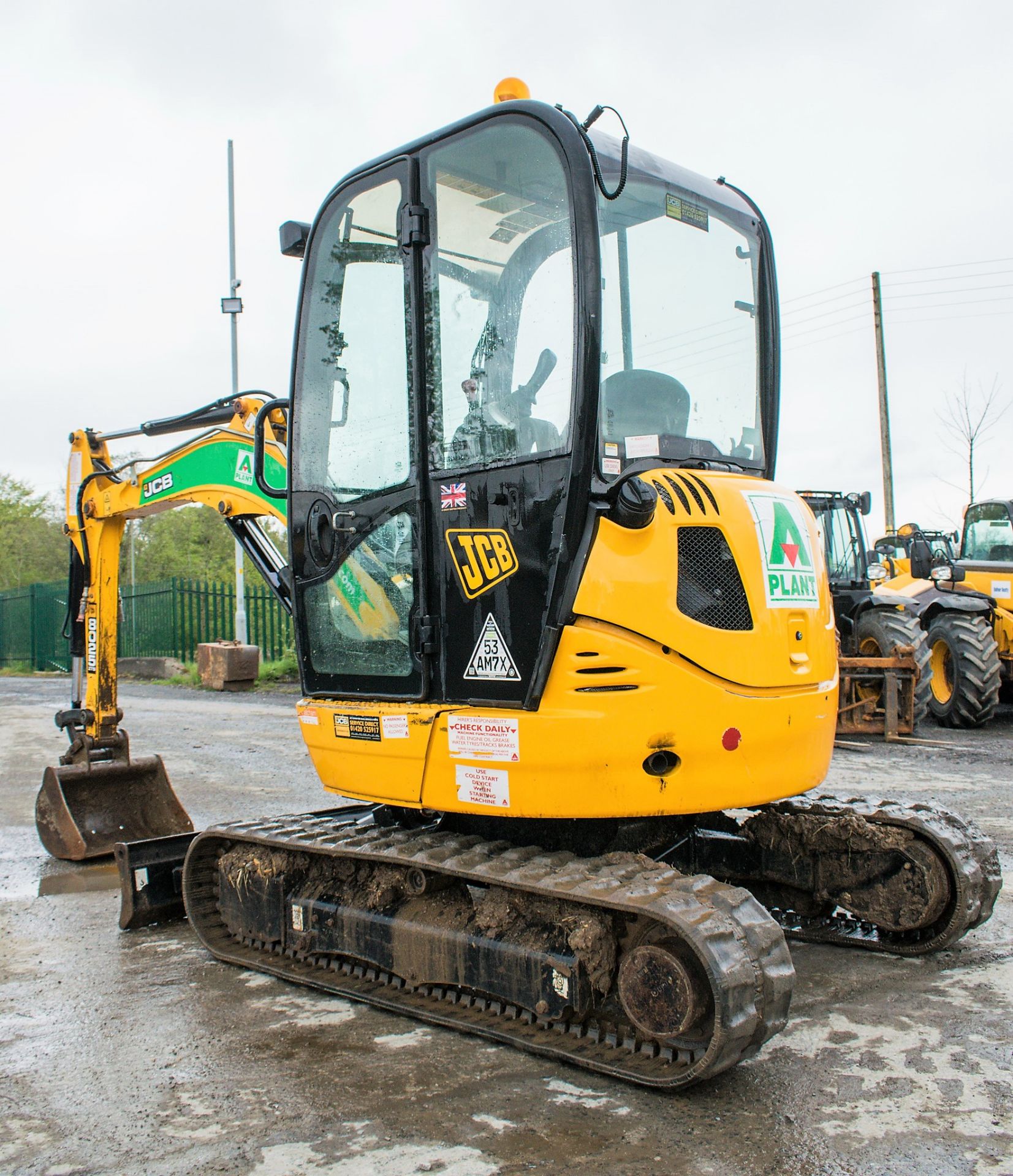 JCB 8025 ZTS 2.5 tonne rubber tracked mini excavator Year: 2015 S/N: 2226986 Recorded Hours: - Image 3 of 12