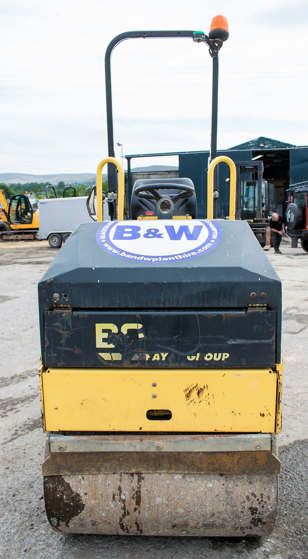 Bomag BW 80 ADH-2 double drum roller  Year: 2007 S/N: 101460427066 Rec hours: 880 1083 - Image 5 of 10