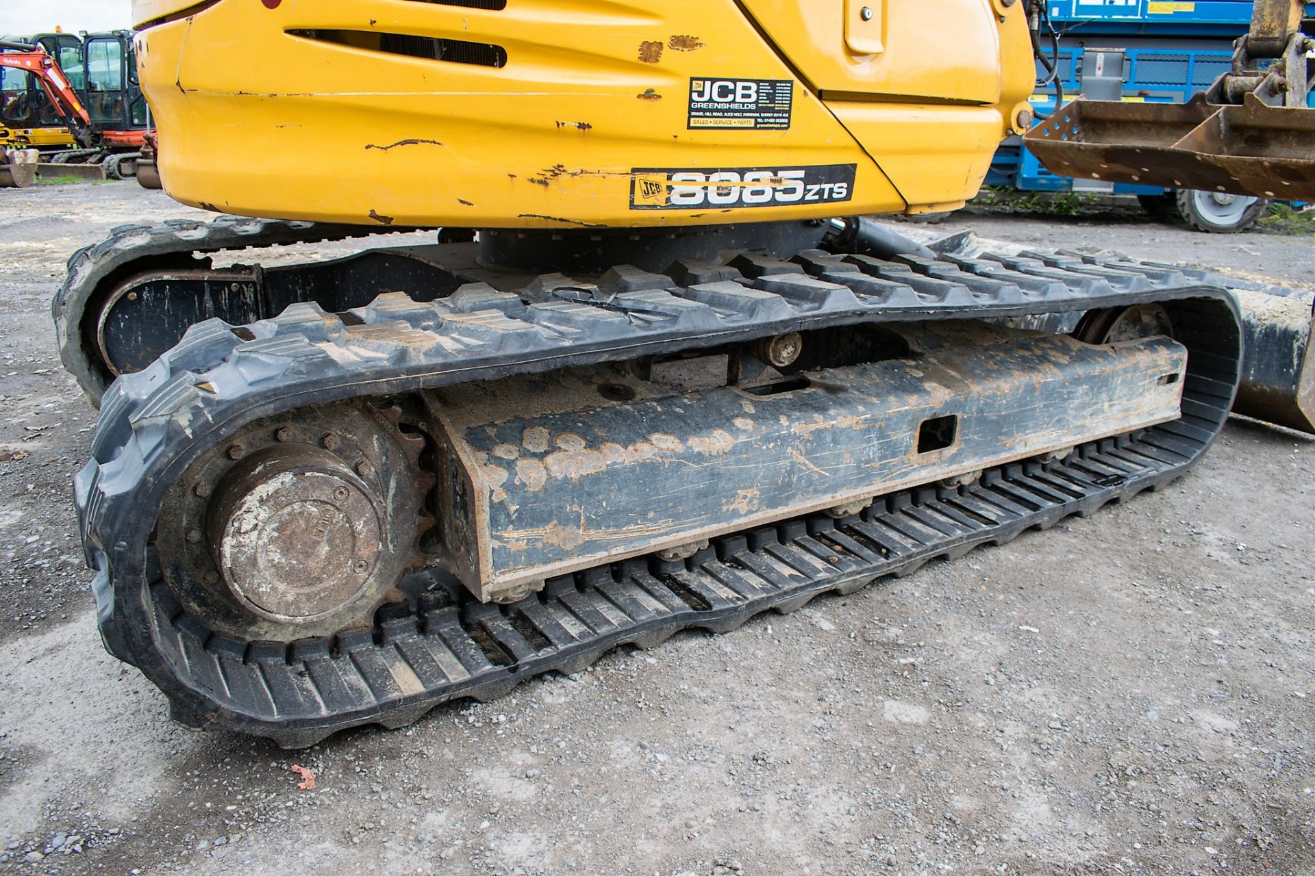 JCB 8085 ZTS 8.5 tonne rubber tracked midi excavator Year: 2013 S/N: 1073044 Recorded Hours: 93046 - Image 7 of 13