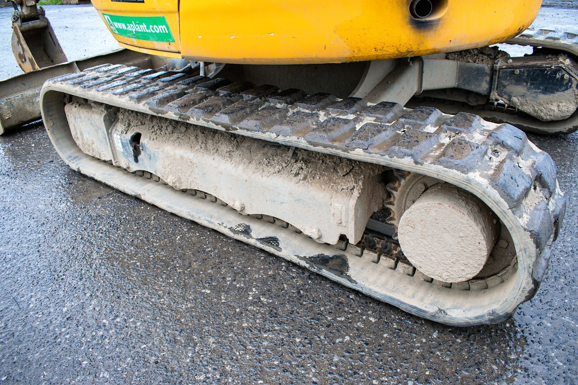 JCB 8030 ZTS 3 tonne rubber tracked mini excavator Year: 2015 S/N: 2432303 Recorded hours: 1204 - Image 7 of 12