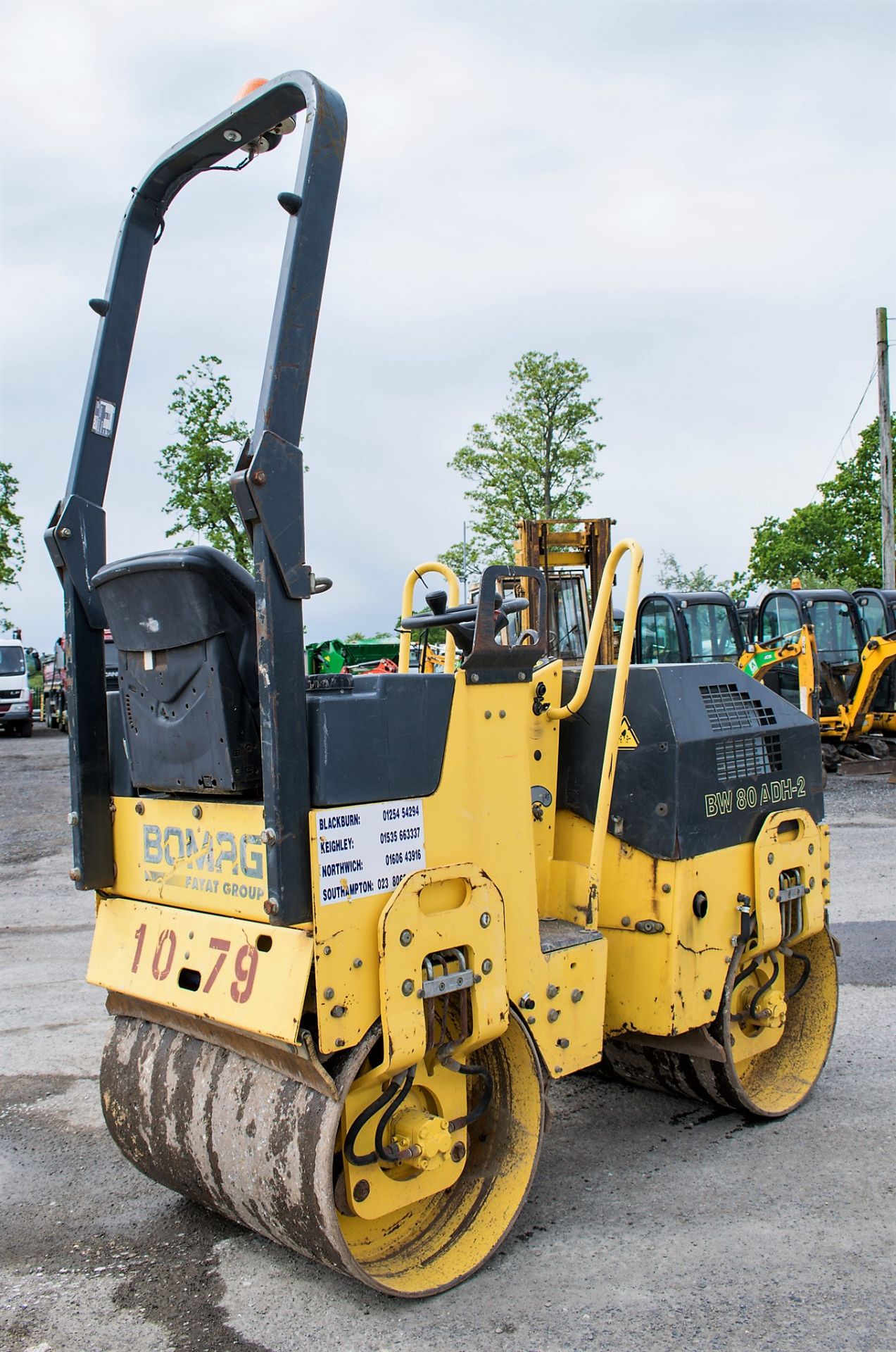 Bomag BW 80 ADH-2 double drum roller  Year: 2007 S/N: 101460427059 Rec hours: 727 1079 - Image 4 of 10