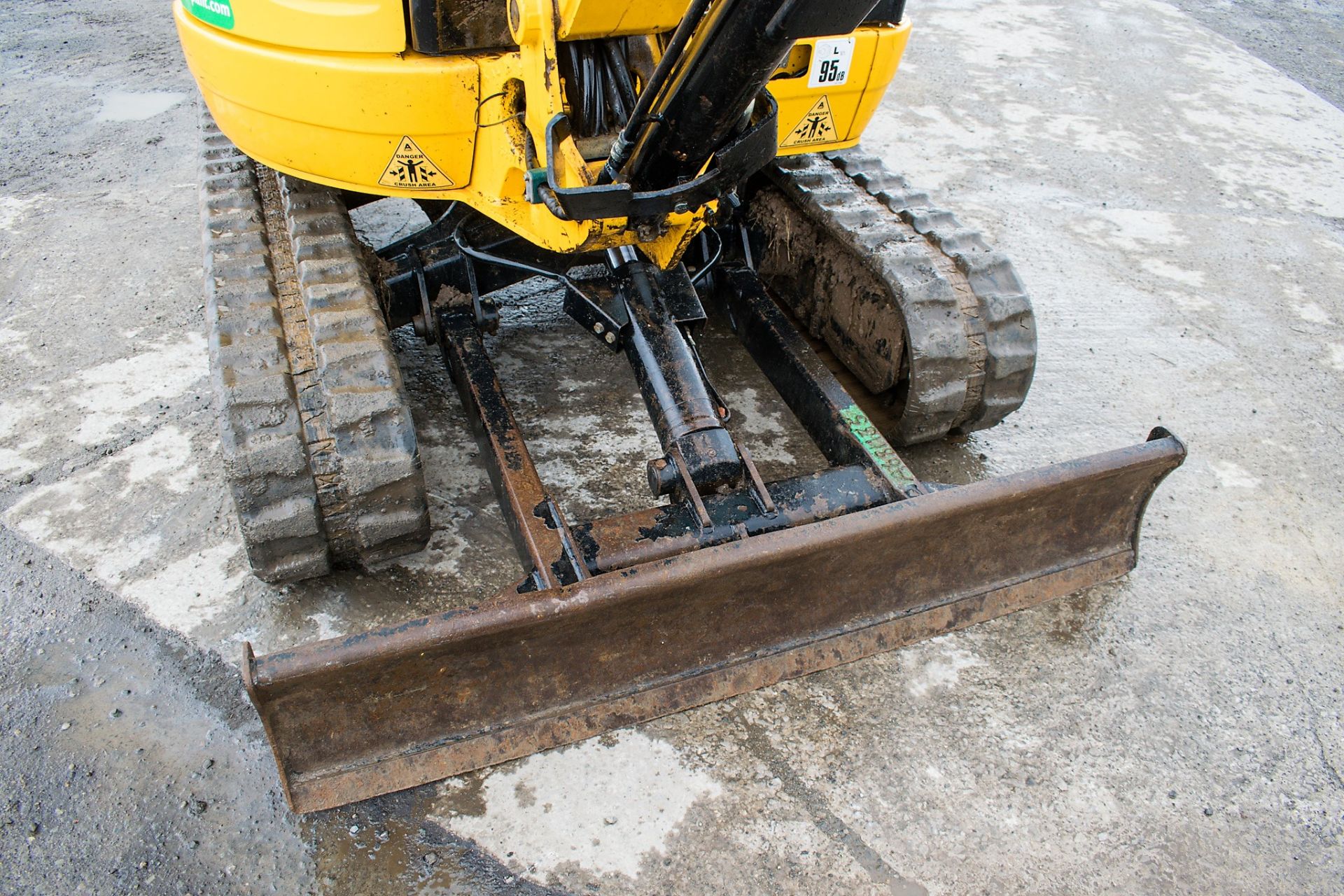 JCB 8025 ZTS 2.5 tonne rubber tracked mini excavator Year: 2015 S/N: 2226986 Recorded Hours: - Image 10 of 12