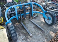 Rough terrain pallet truck A606423