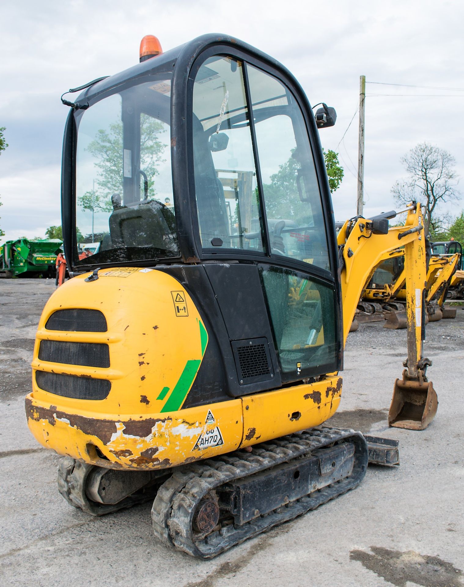 JCB 8016 1.6 tonne rubber tracked mini excavator Year: 2013 S/N: 2071357 Recorded Hours: 1753 blade, - Image 4 of 12