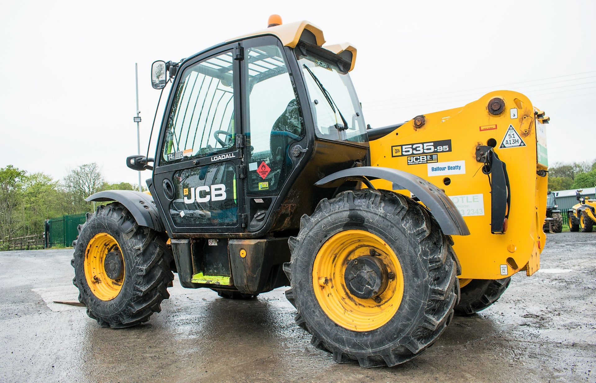 JCB 535-95 9.5 metre telescopic handler Year: 2013 S/N: 2180382 Recorded Hours: 1467 c/w rear camera - Image 3 of 13