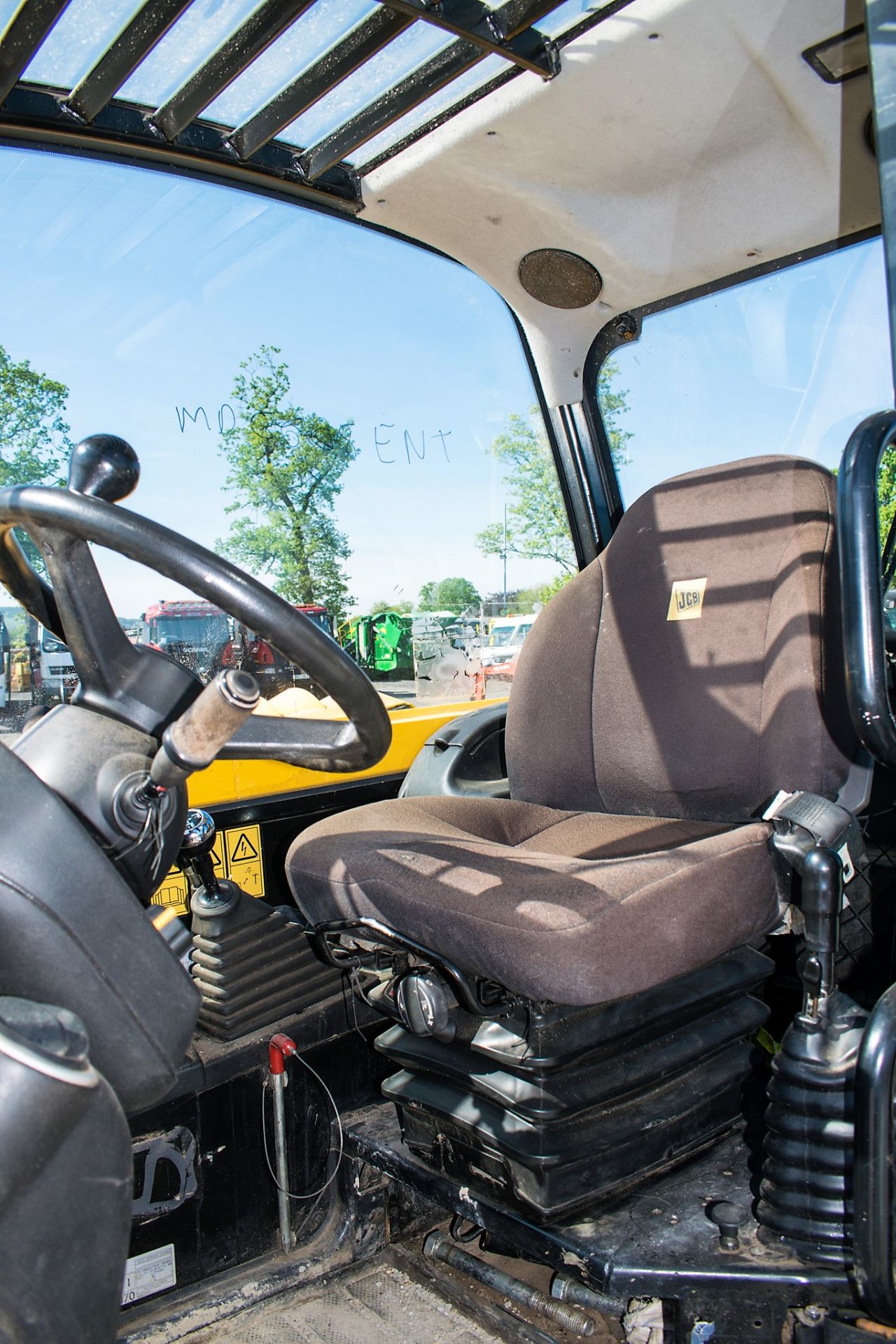 JCB 531-70 telescopic handler  Year: 2013 S/N: 2178066 Recorded Hours: 2097 A603292 - Image 12 of 14