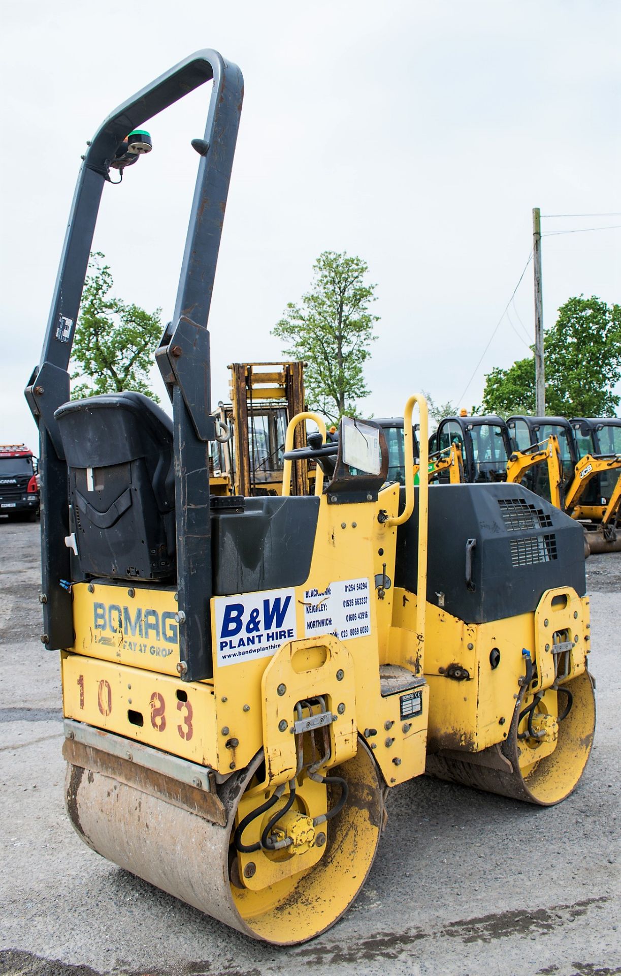 Bomag BW 80 ADH-2 double drum roller  Year: 2007 S/N: 101460427066 Rec hours: 880 1083 - Image 4 of 10