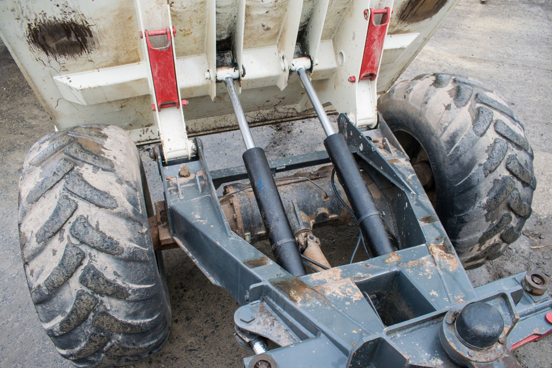 Terex TA9 9 tonne straight skip dumper Year: 2007 S/N: E704FM196 Recorded Hours: 5068 1408 - Image 13 of 15