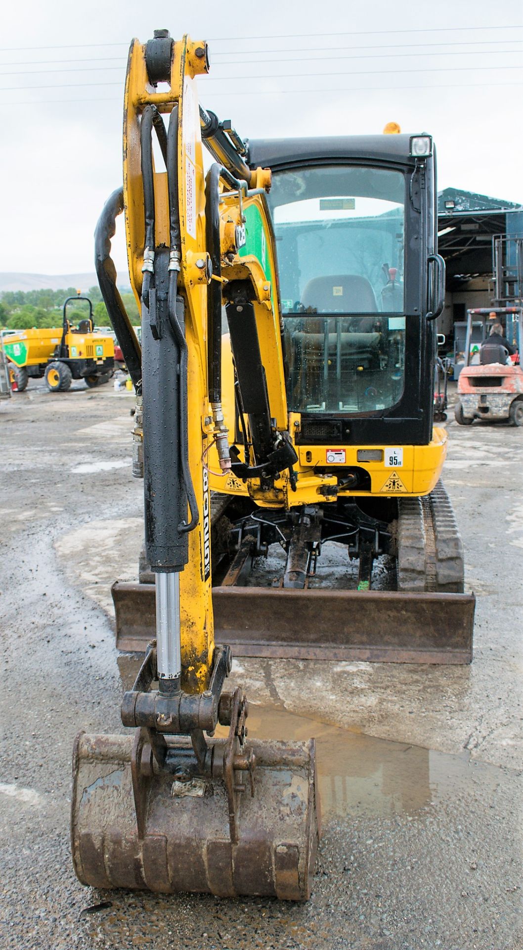 JCB 8025 ZTS 2.5 tonne rubber tracked mini excavator Year: 2015 S/N: 2226986 Recorded Hours: - Image 5 of 12