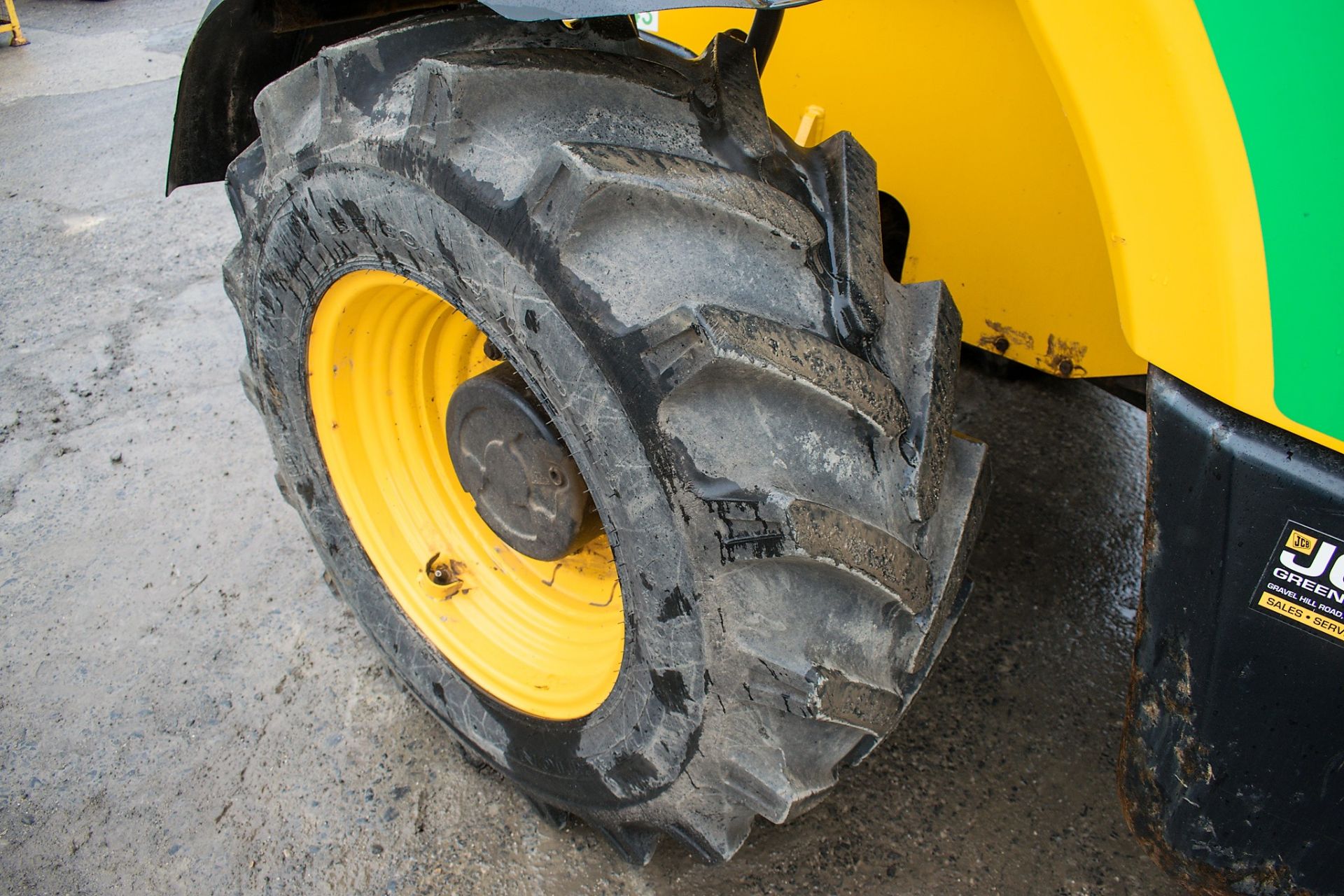 JCB 535-95 9.5 metre telescopic handler Year: 2013 S/N: 2180457 Recorded Hours: 1251 c/w rear camera - Image 9 of 13