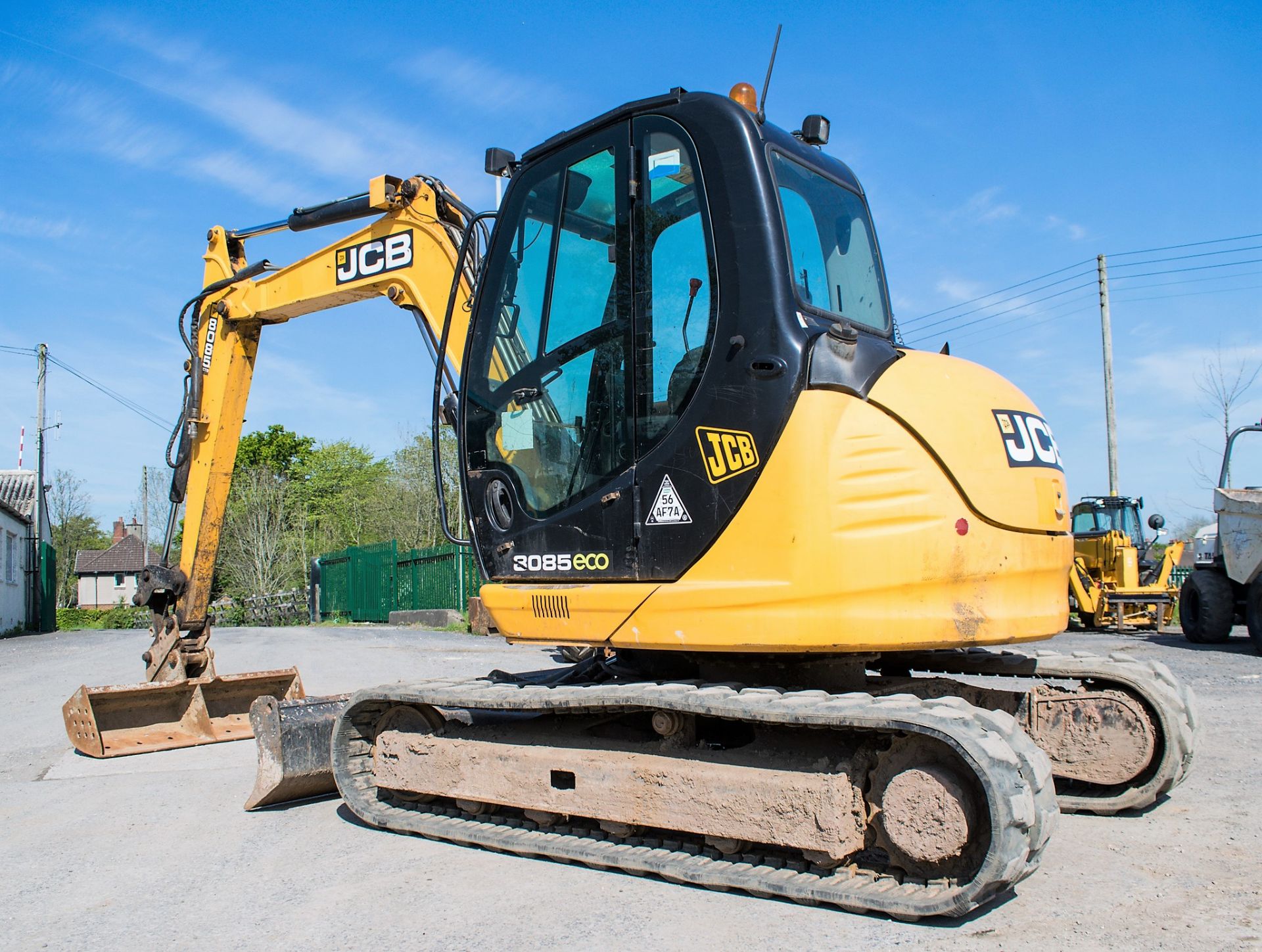 JCB 8085 ZTS 8.5 tonne rubber tracked midi excavator Year: 2012 S/N: 1072590 Recorded Hours: - Image 3 of 12