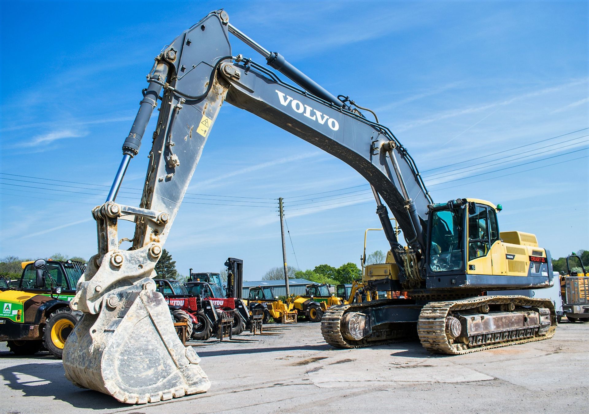 Volvo EC 480 DL 48 tonne steel tracked excavator  Year: 2014 S/N: DE00272529 Recorded hours: 7470