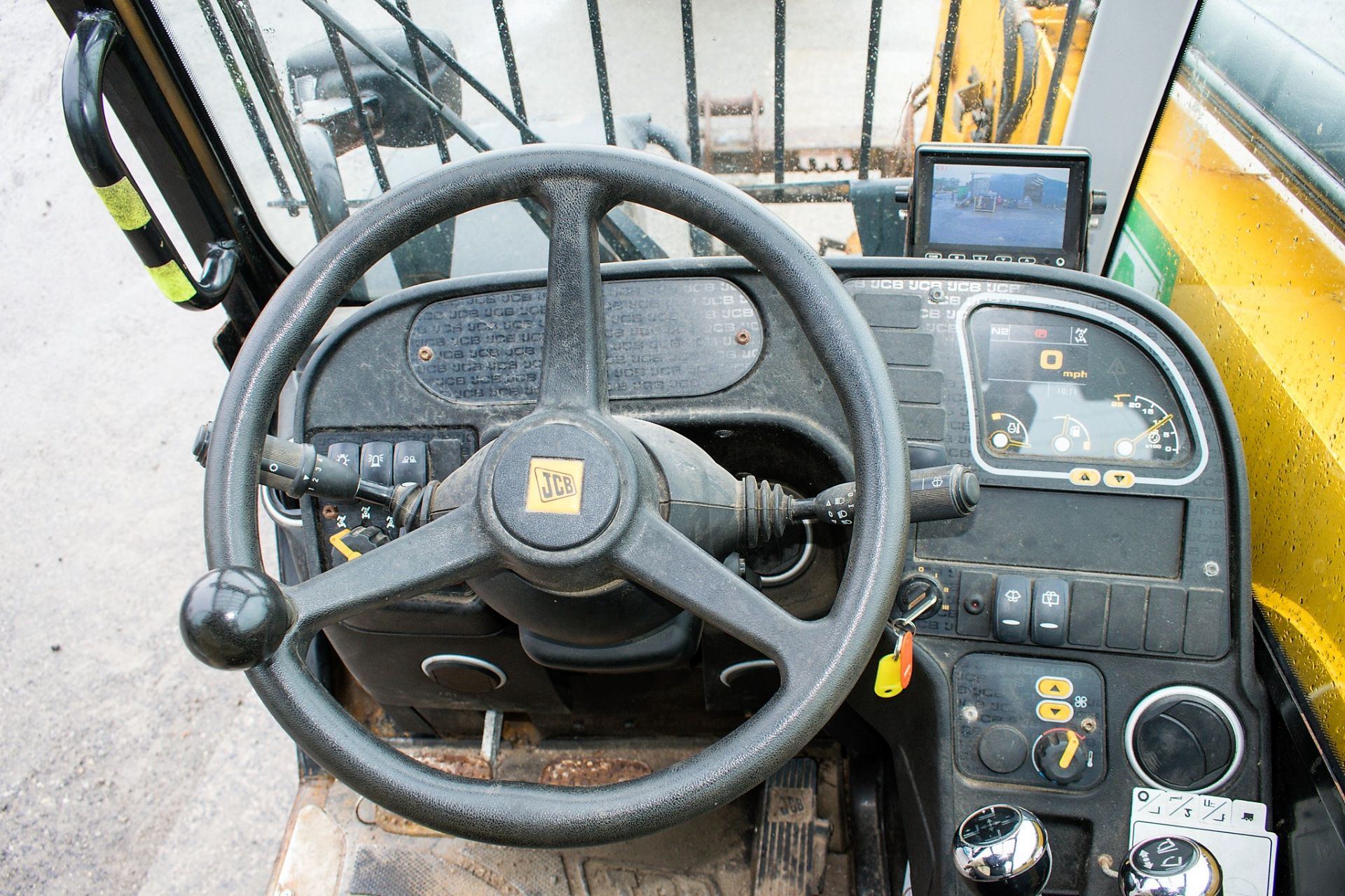 JCB 535-95 9.5 metre telescopic handler Year: 2013 S/N: 2180457 Recorded Hours: 1251 c/w rear camera - Image 13 of 13