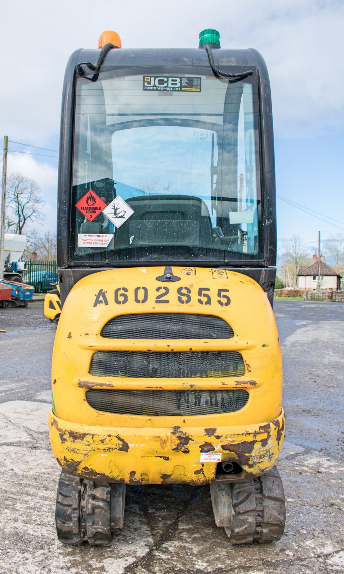 JCB 8016 1.6 tonne rubber tracked mini excavator Year: 2013 S/N: 2071389 Recorded Hours: 1337 blade, - Image 6 of 12
