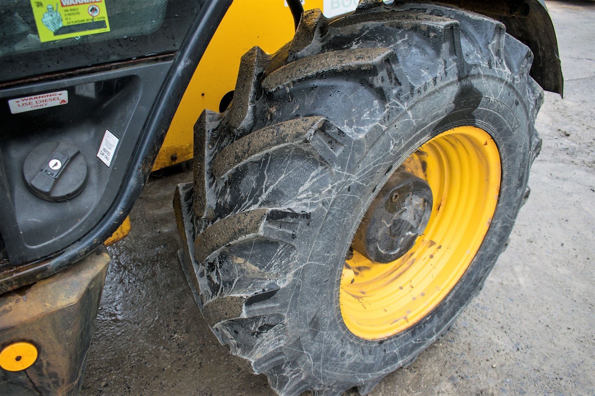 JCB 535-95 9.5 metre telescopic handler Year: 2013 S/N: 2180382 Recorded Hours: 1467 c/w rear camera - Image 8 of 13