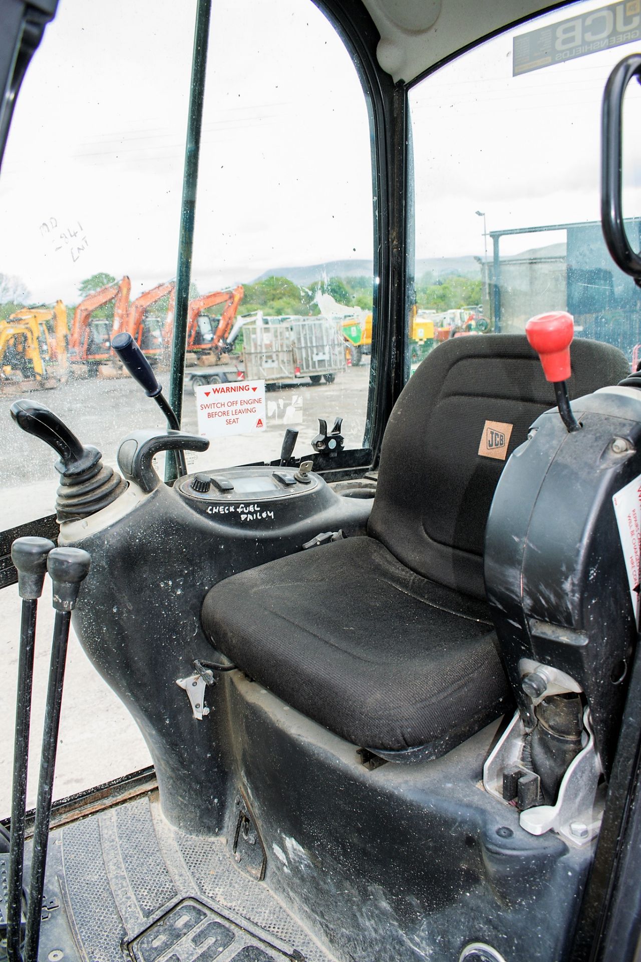 JCB 8016 1.6 tonne rubber tracked mini excavator Year: 2013 S/N: 2071482 Recorded Hours: 1312 blade, - Image 12 of 12