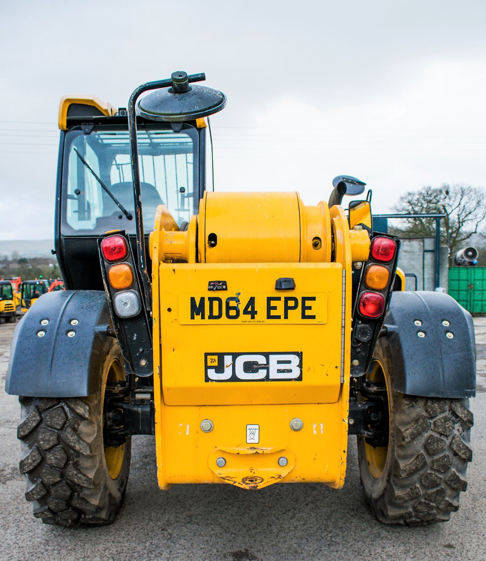 JCB 535-125 Hi-Viz 12.5 metre telescopic handler Year: 2015 S/N: 2345430 Recorded Hours: 1919 1458 - Image 6 of 14