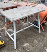 Site work bench A723064