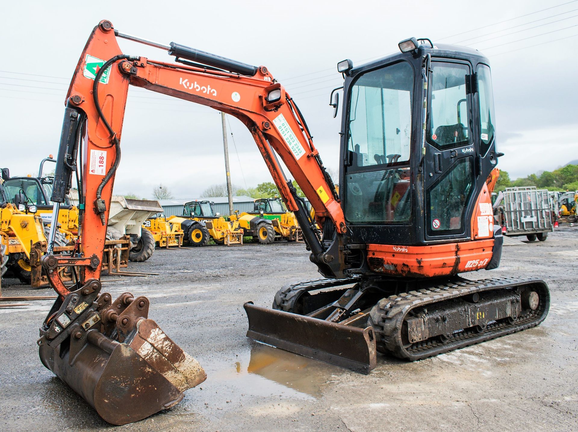 Kubota U25-3 2.5 tonne rubber tracked mini excavator Year: 2013 S/N: 25688 Recorded Hours: 1526