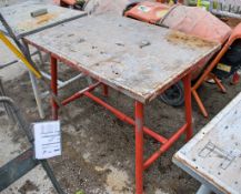 Site work bench A713804