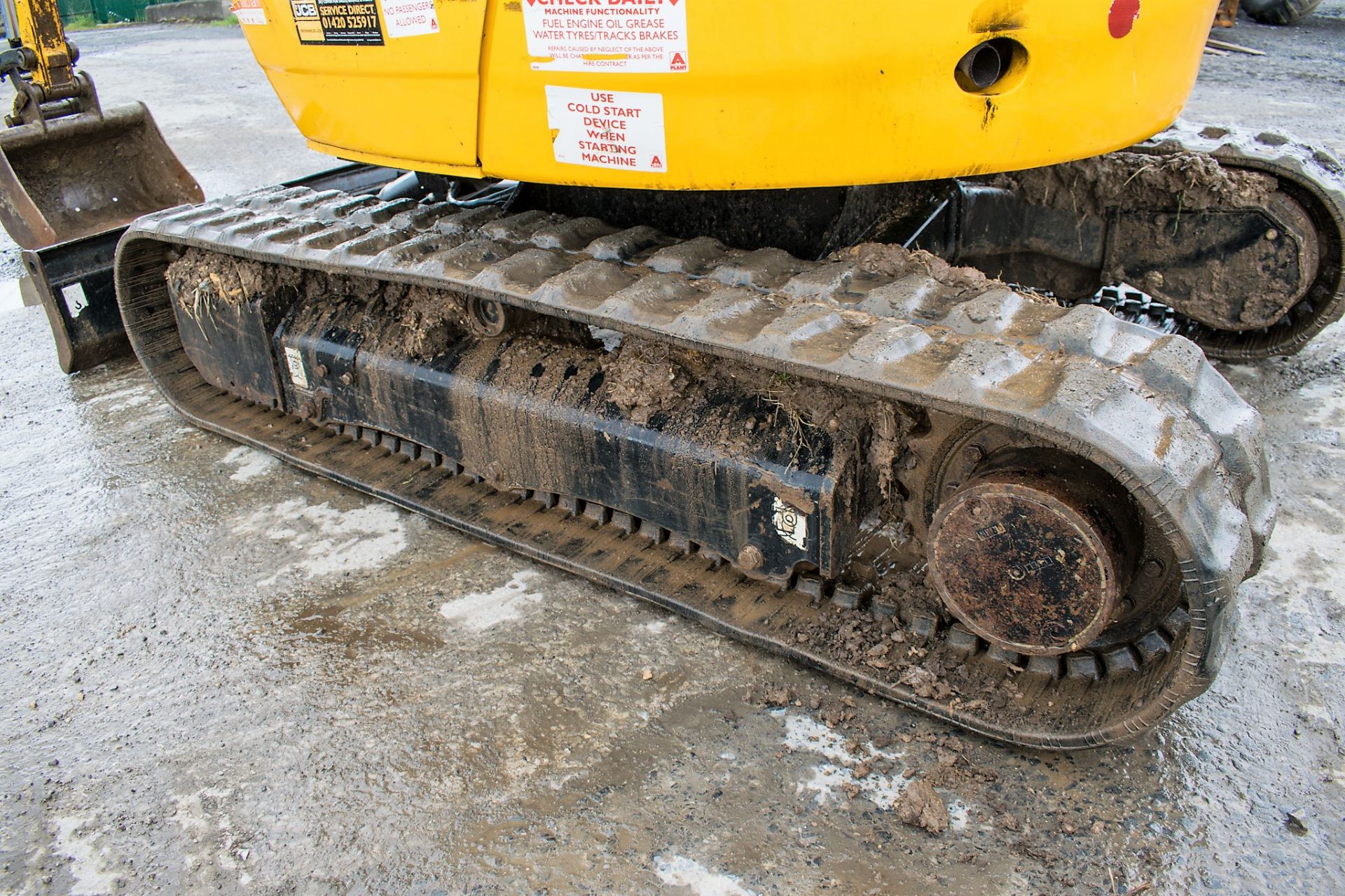 JCB 8025 ZTS 2.5 tonne rubber tracked mini excavator Year: 2015 S/N: 2226986 Recorded Hours: - Image 7 of 12