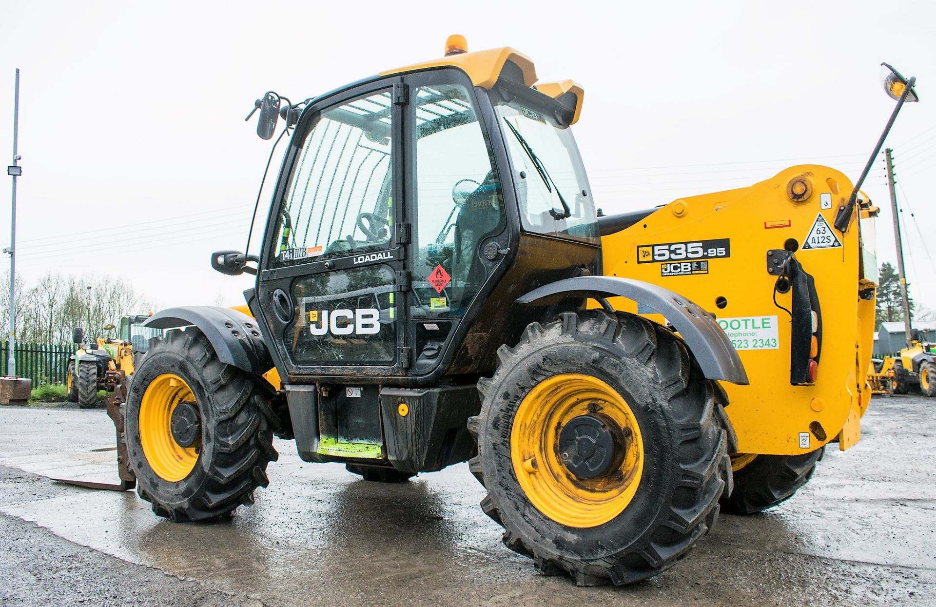 JCB 535-95 9.5 metre telescopic handler Year: 2013 S/N: 2180457 Recorded Hours: 1251 c/w rear camera - Image 2 of 13