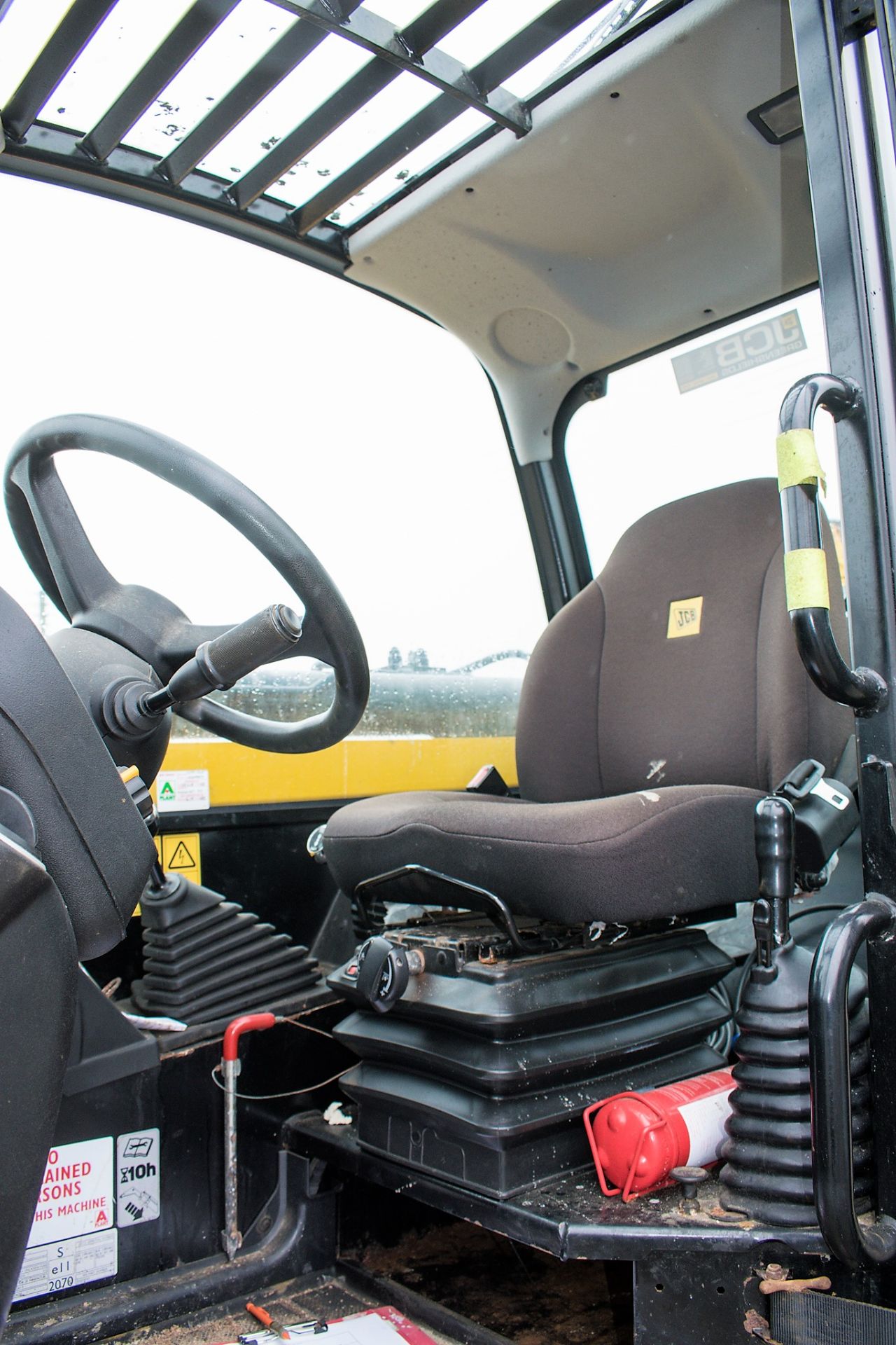 JCB 535-95 9.5 metre telescopic handler Year: 2013 S/N: 2180473 Recorded Hours: 897 c/w rear - Image 12 of 13