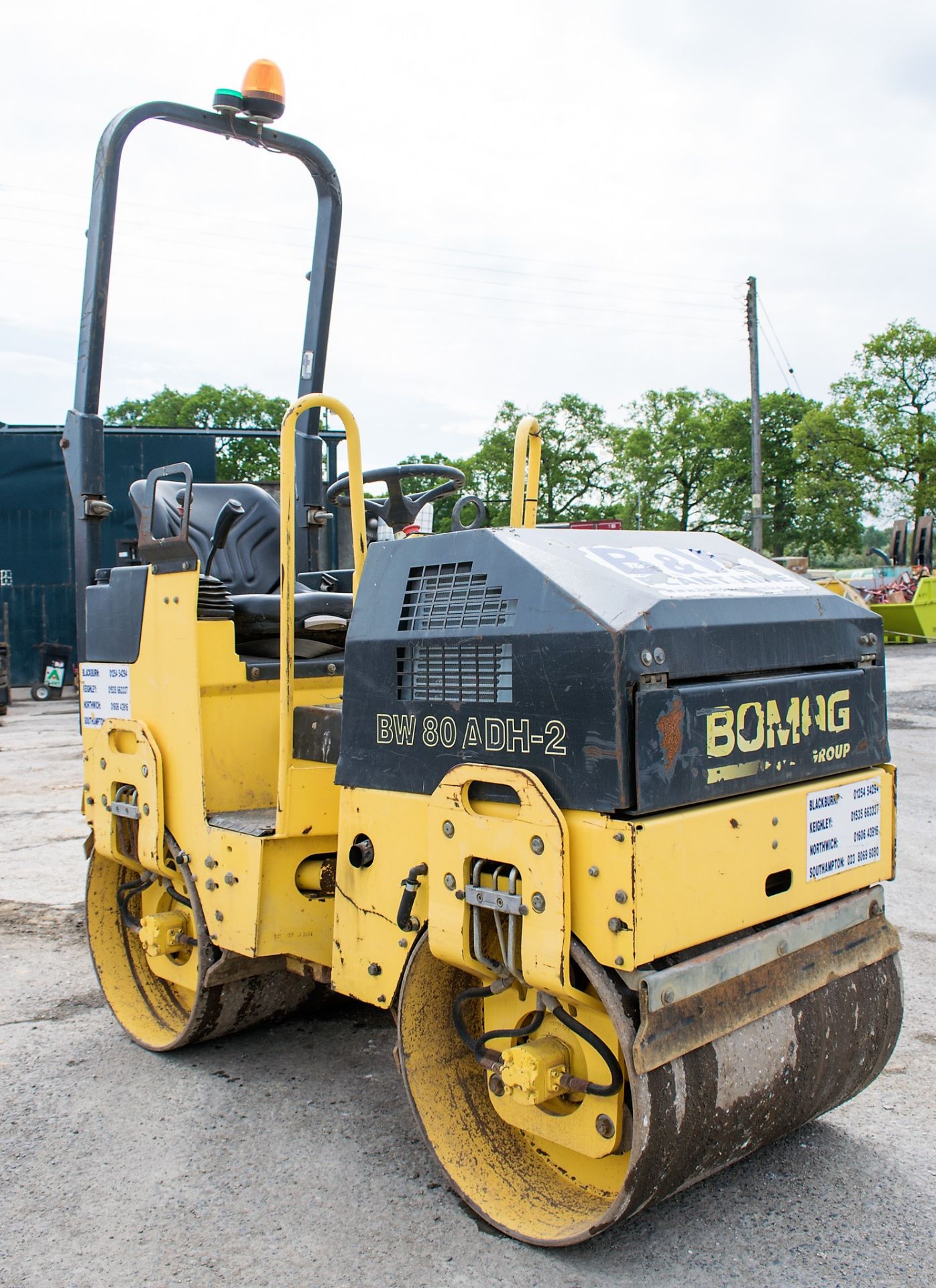 Bomag BW 80 ADH-2 double drum roller  Year: 2007 S/N: 101460427059 Rec hours: 727 1079 - Image 2 of 10